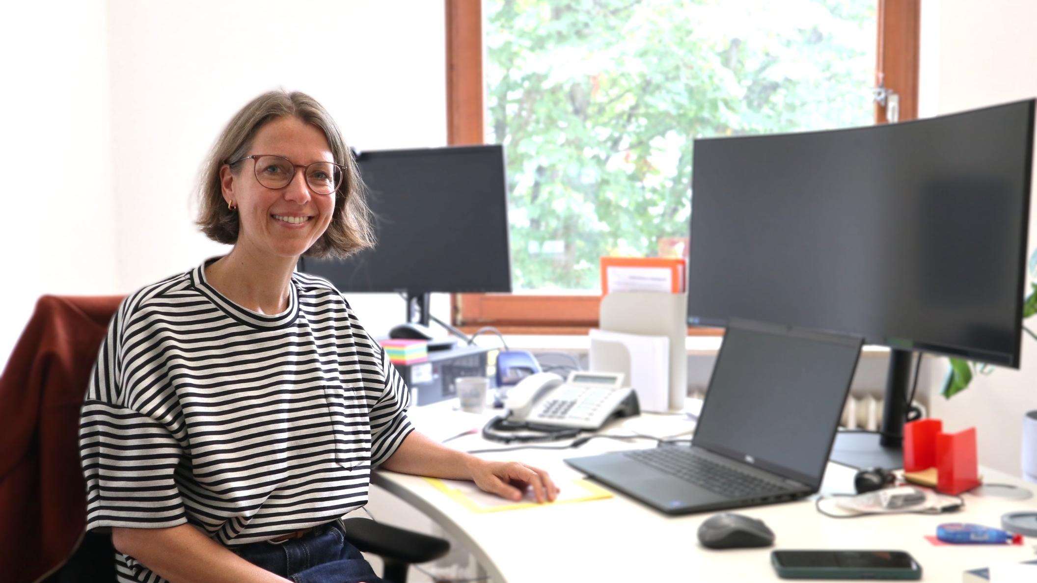 Seit fast zehn Monaten arbeitet Katharina Bell als katholische hauptamtliche Fachkraft bei der ökumenischen TelefonSeelsorge Mittelrhein.