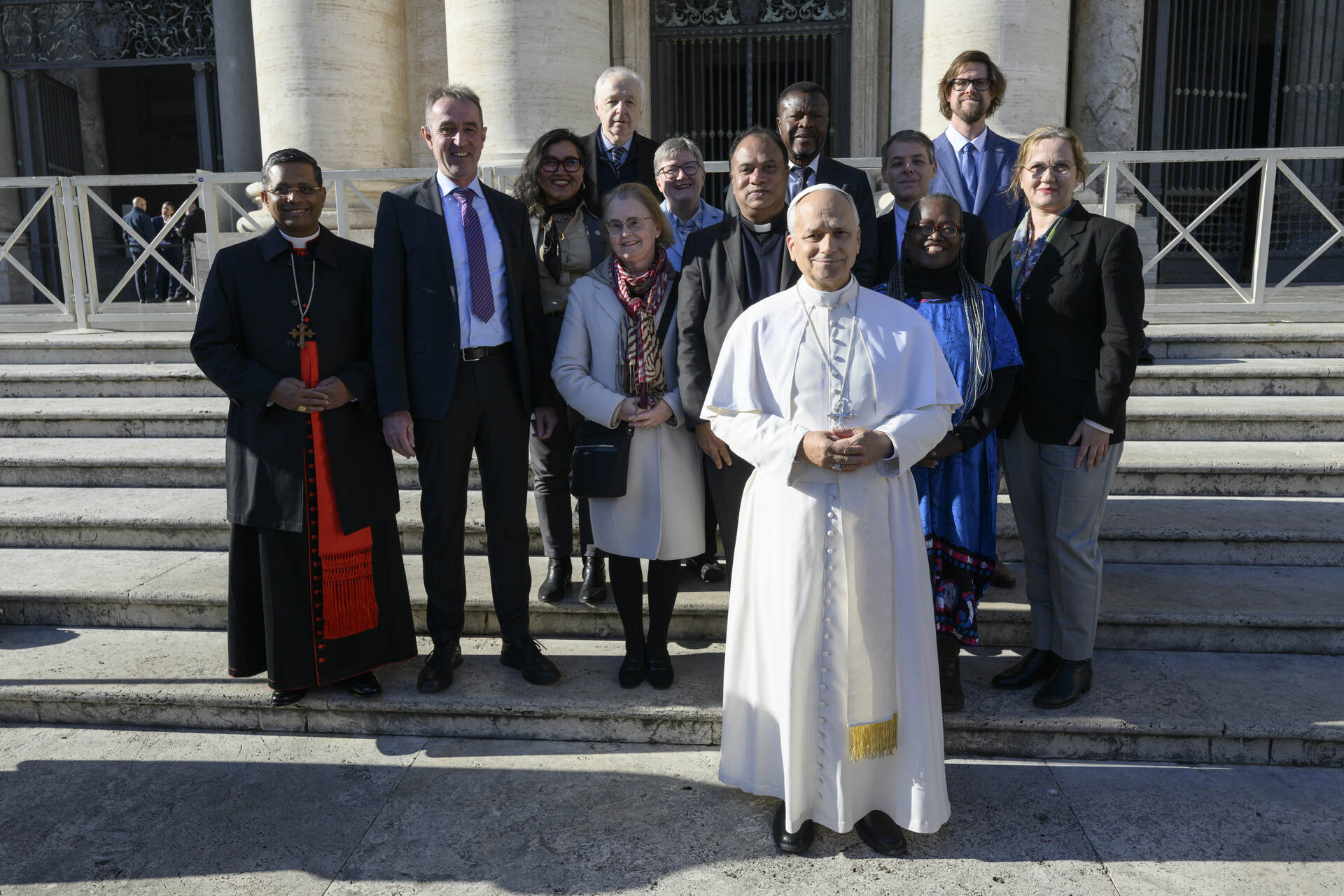 Gruppenfoto mit Papst Leo XIV.