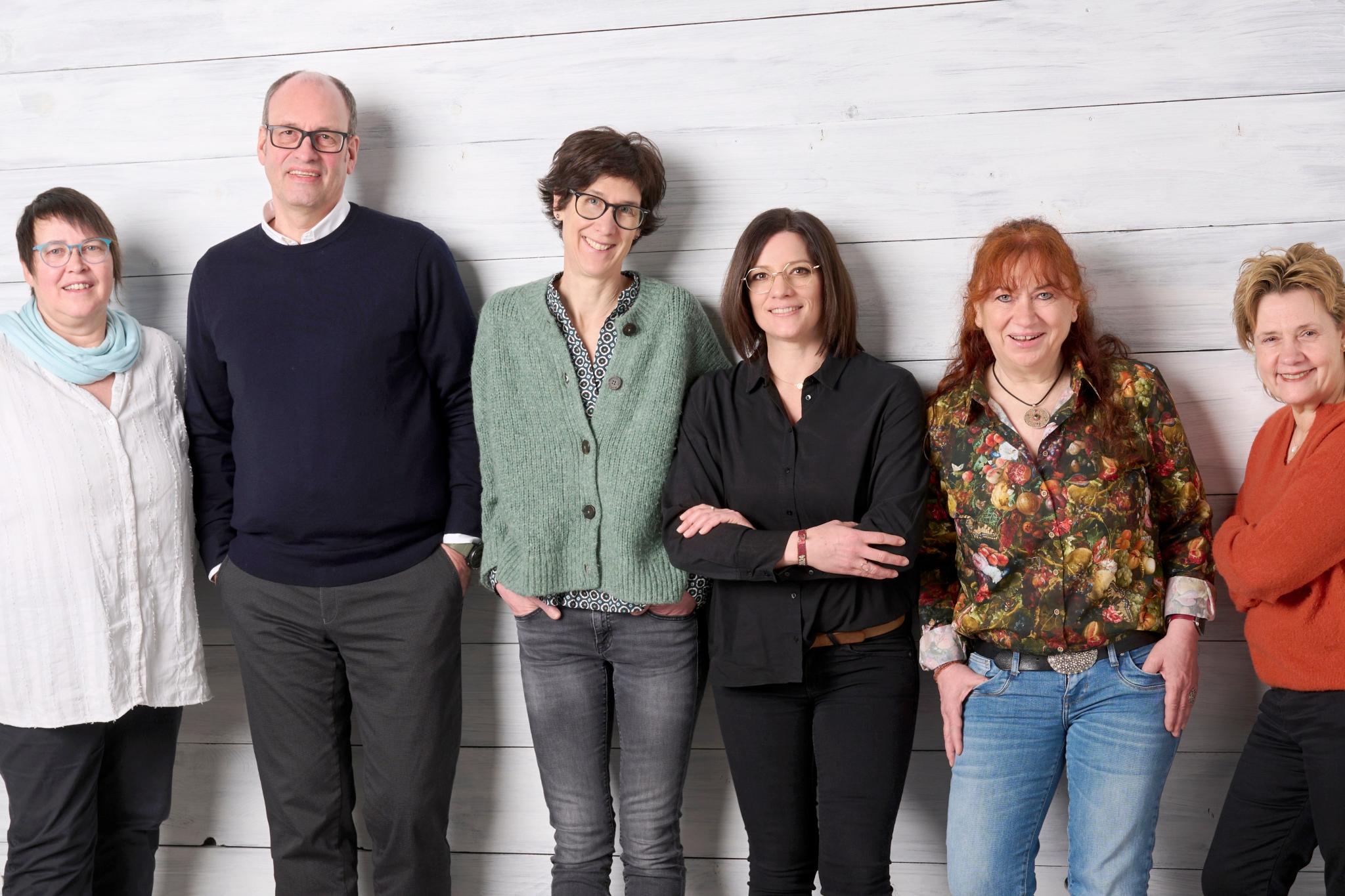 Das Team der Lebensberatung Koblenz: Stefanie Best, Rüdiger Dolle, Miriam Laermann, Martina Schwarzkopf, Claudia Krekeler, Dr. Margret Zimmermann