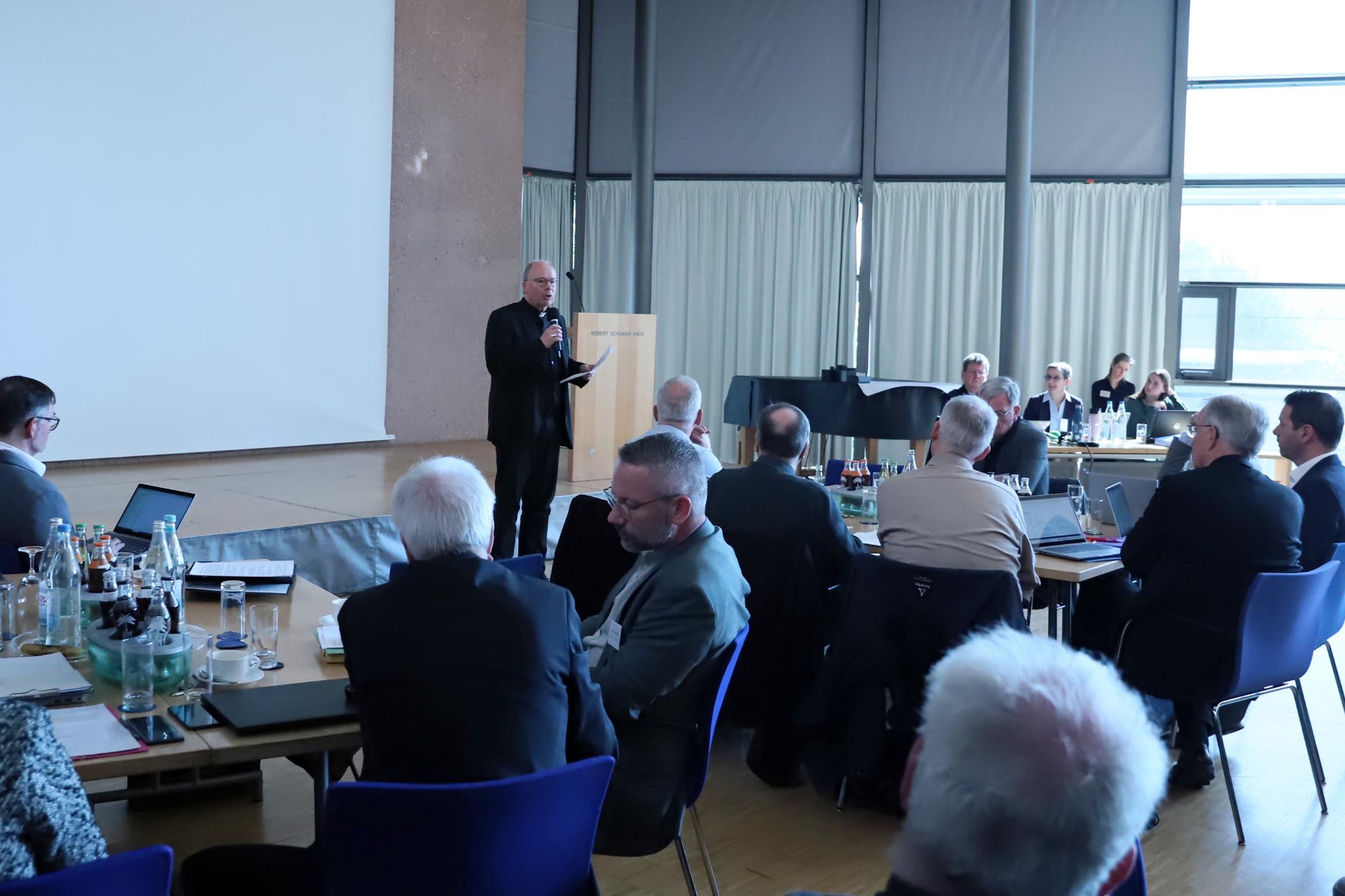 Bischof Ackermann lädt zur Mitfeier der Chrisammesse am 16. April ein