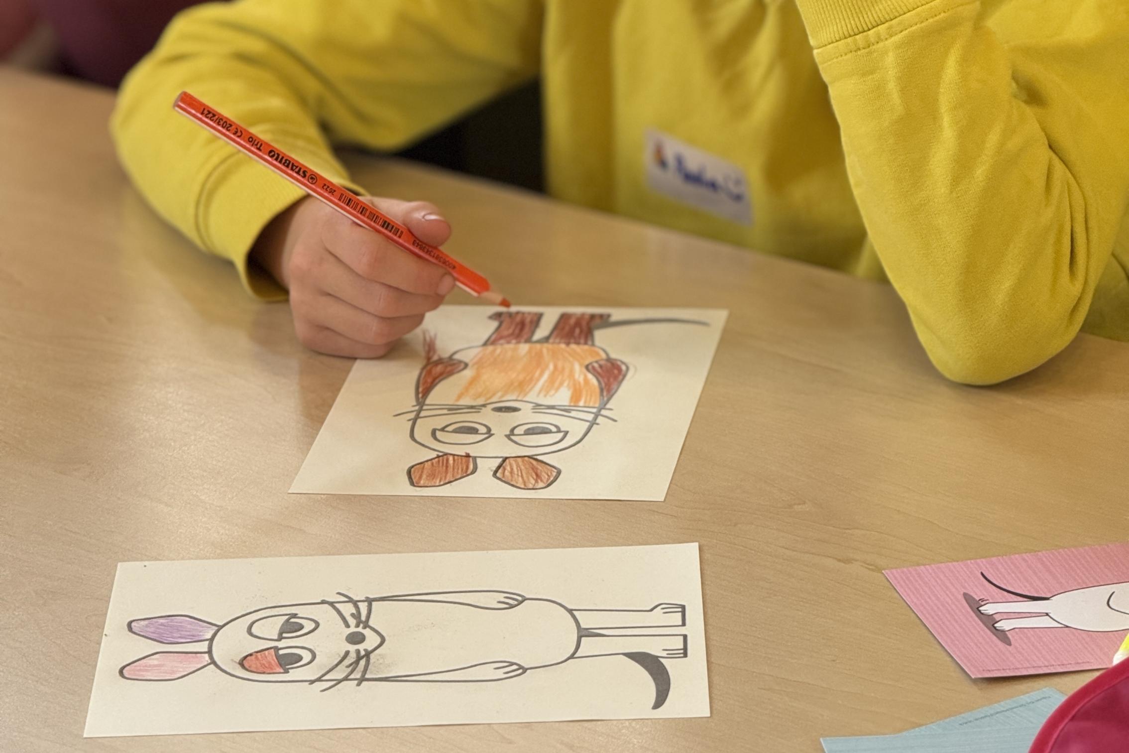 Die Kinder malten mit verbundenen Augen Bilder aus - hier ein Bild mit der Maus.