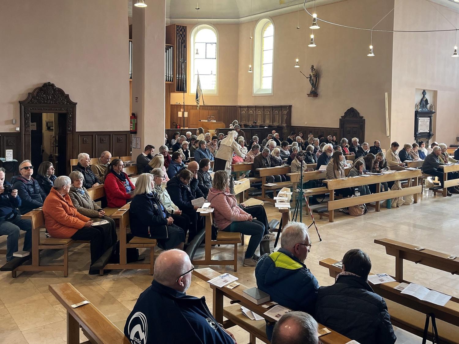 Viele Gläubige versammelten sich zum Medjugorje-Tag in Waxweiler in der Kirche.
