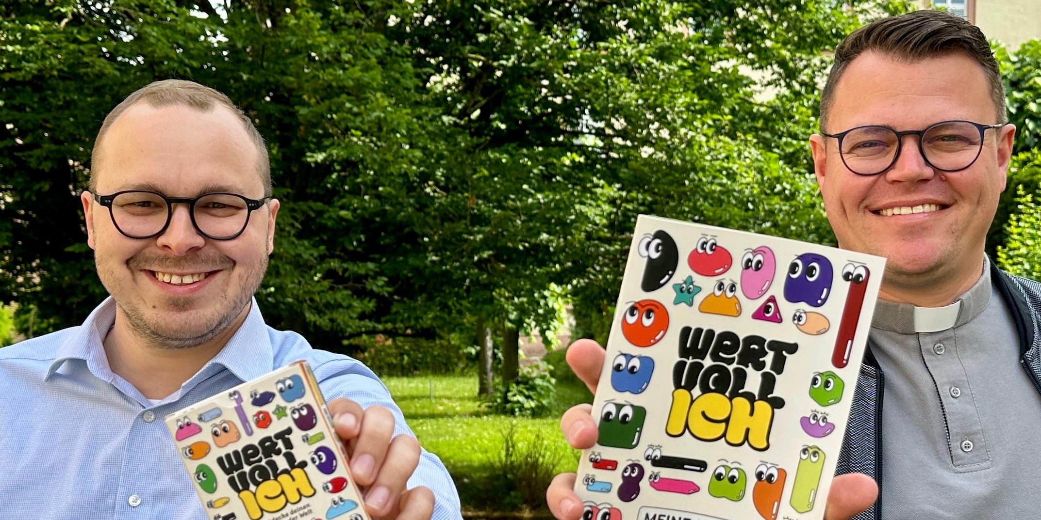 Jeffrey Merker und Tim Sturm präsentieren WERTVOLL ICH