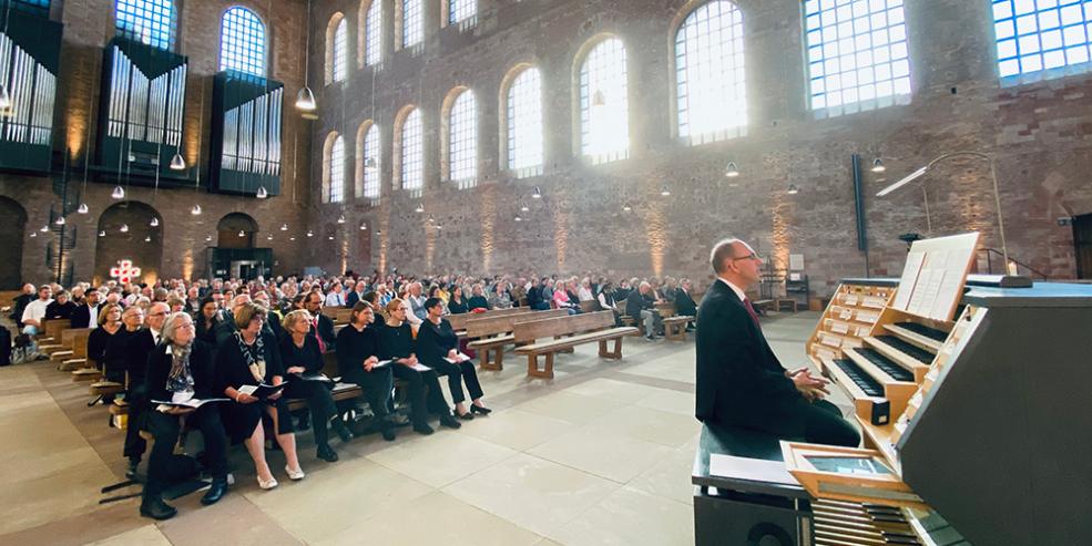 Archivfoto von der Eröffnung der Ersten Nacht der offenen Kirchen 2023 in der Konstantin-Basilika