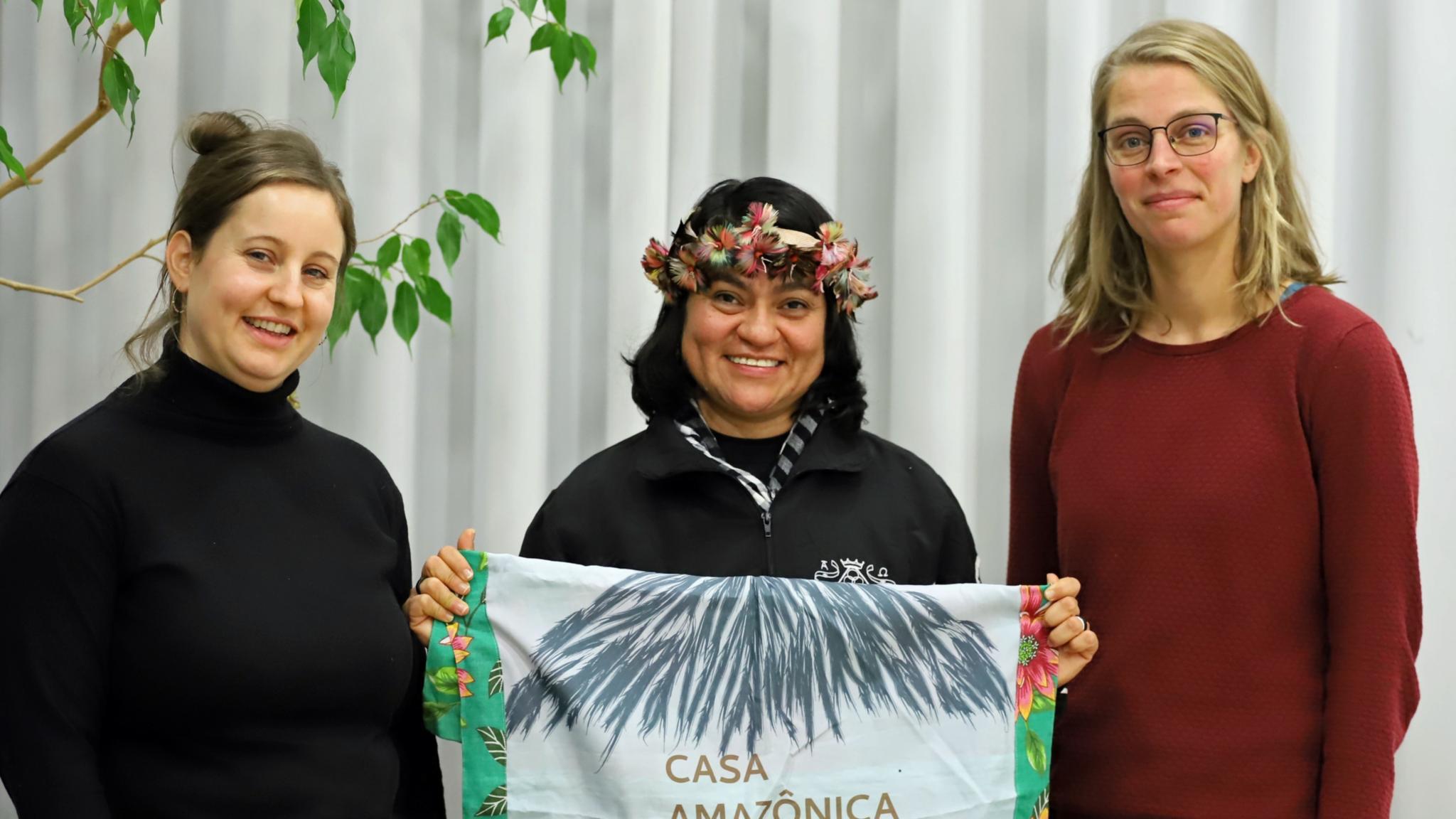 Adveniat-Referentin Franziska Quevedo, Schwester Elis dos Santos und  Katharina Nilles (vlnr.)