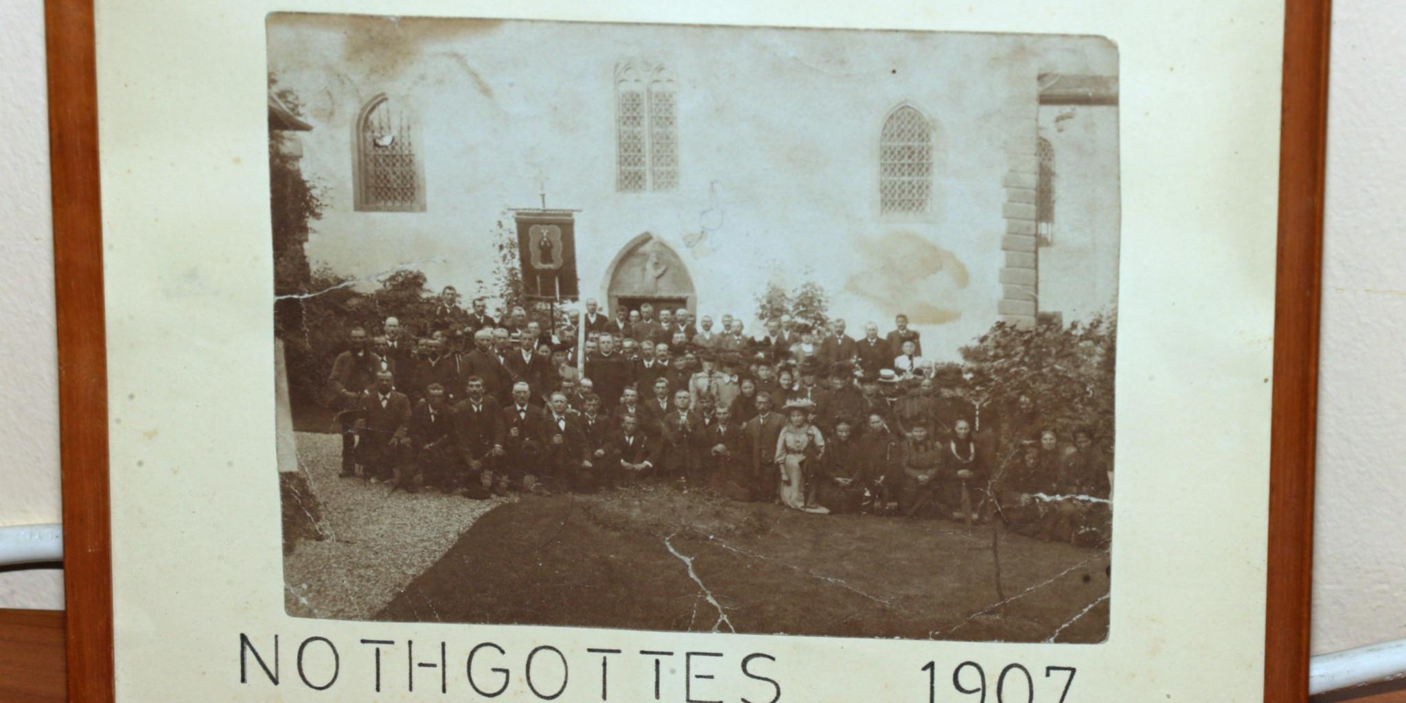 Die Wallfahrt besteht seit 350 Jahren. Hier ein Foto aus dem Jahre 1907.