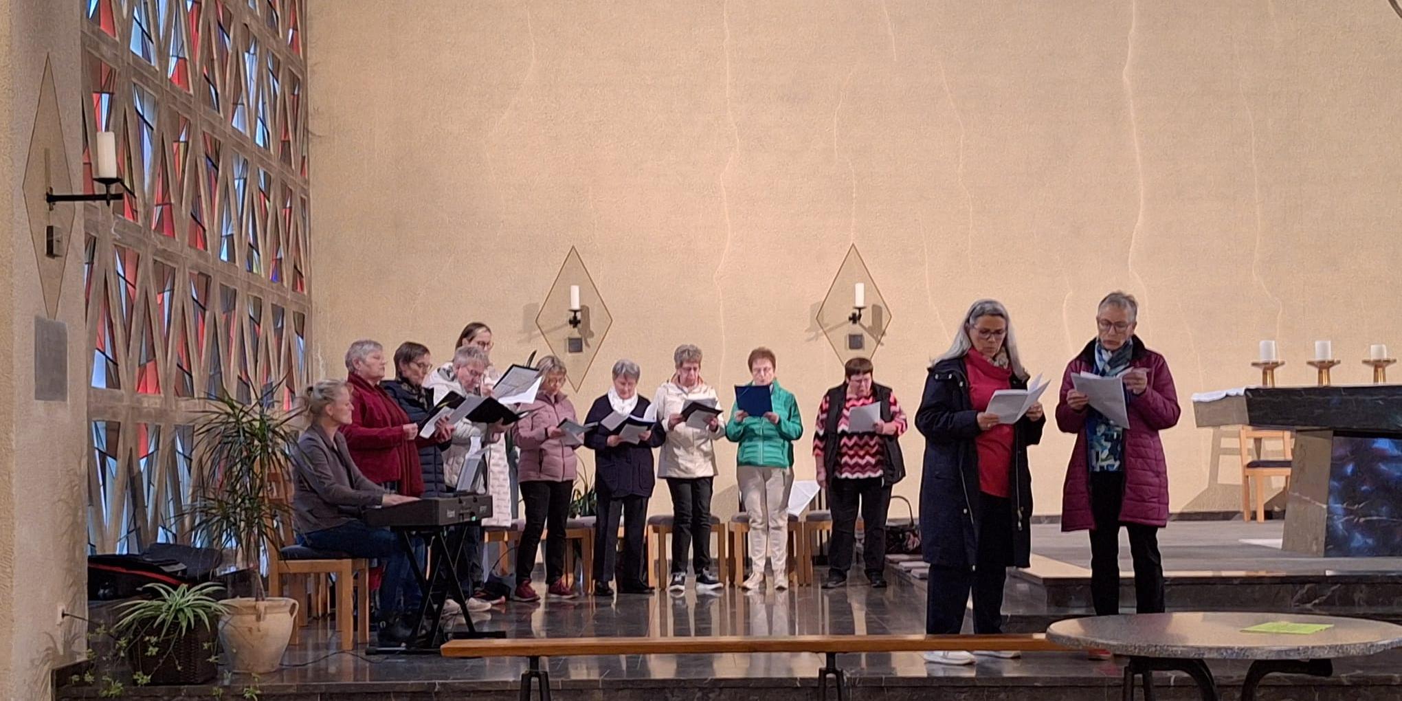 Musikalische Begleitung durch die Frauenschola