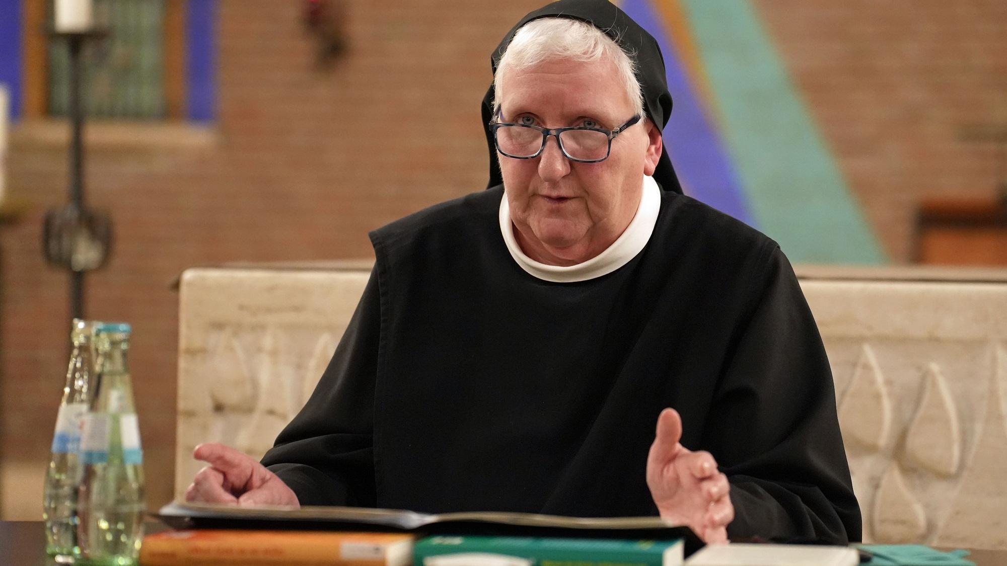 Die Benediktinerin Philippa Rath ist beim „Samstagabendgespräch“ zu Gast in der Autobahnkirche St. Paul in Wittlich.