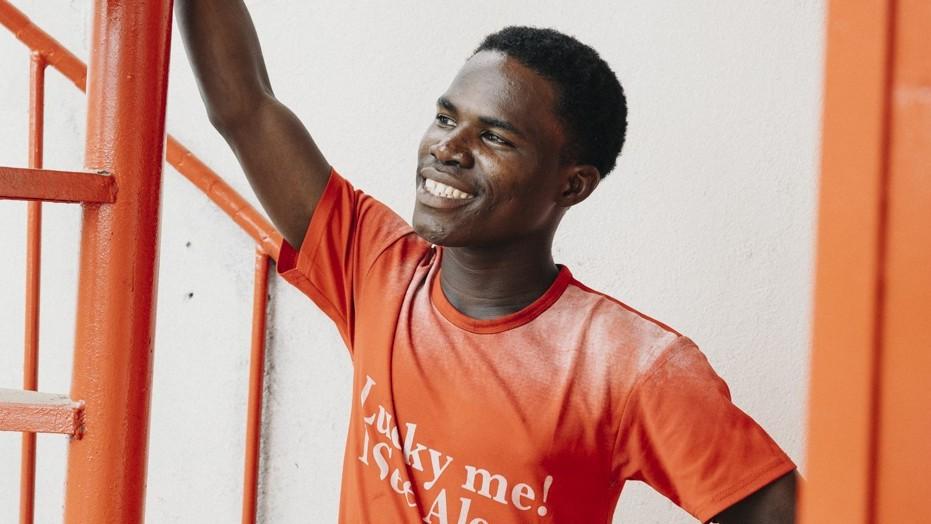 Das Foto zeigt Silas Teyim