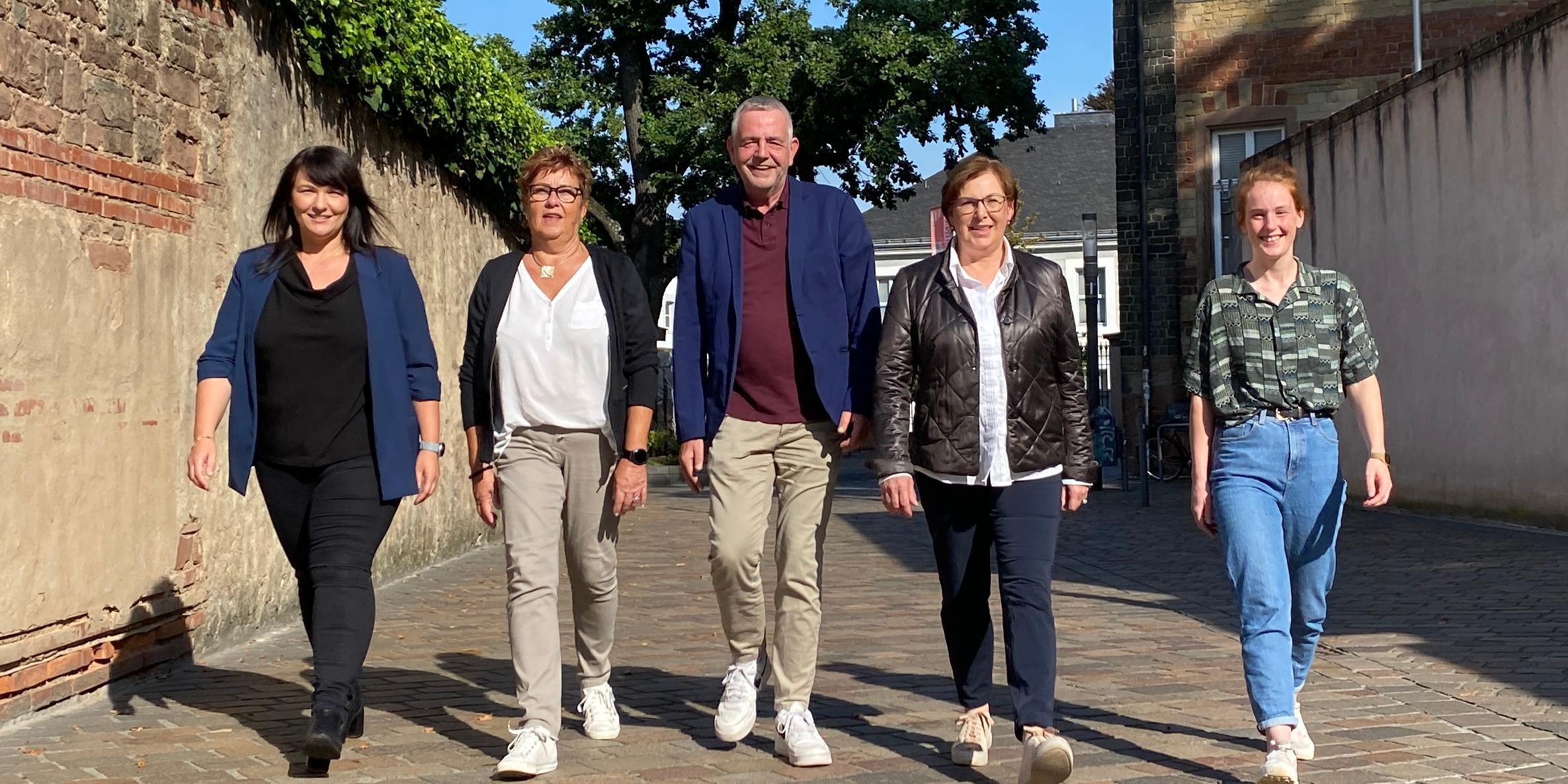 Das Team Engagement: Melanie Engelmann, Elke Müller, Dr. Thomas Fößel, Michaela Tholl und Marianna Barachino (vlnr.)