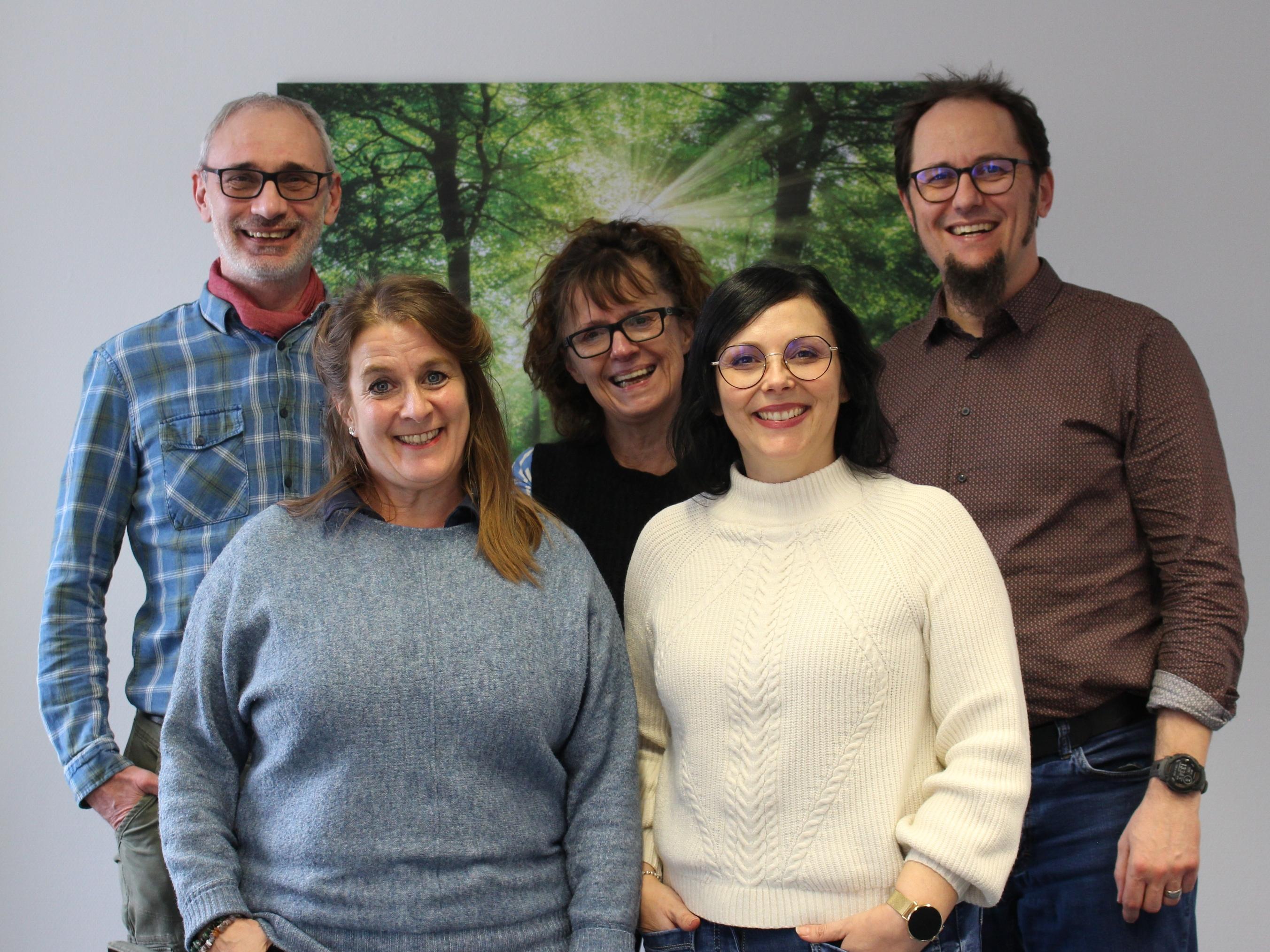 Alexander Penth, Simone Böcher, Martina Grosch, Jacqueline Siegwart und Sascha Niehoff sind das Team der Lebensberatung Lebach.