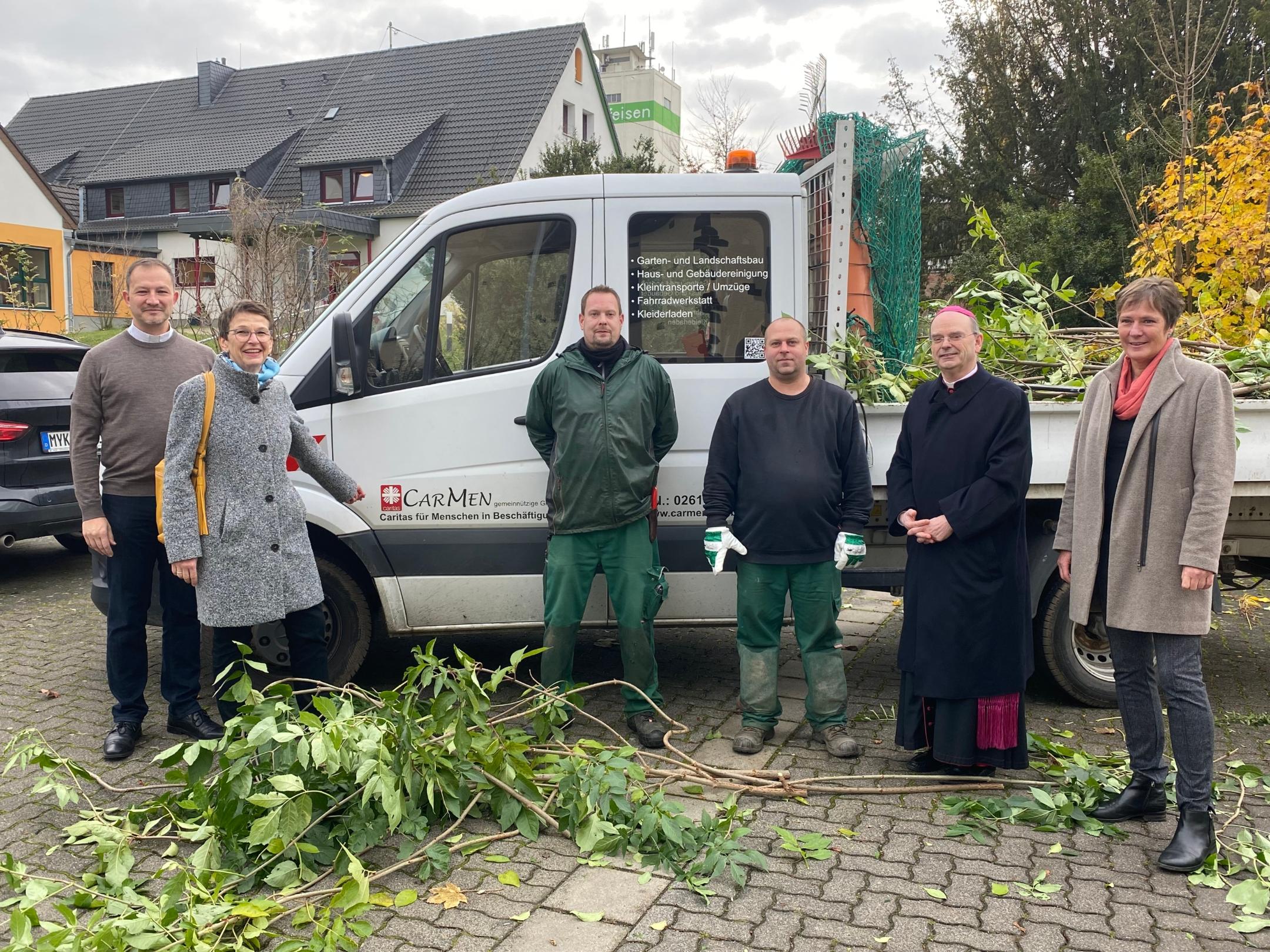 Weihbischof Brahm informierte sich über die die gemeinnützige GmbH CarMen des Caritasverbands Koblenz.