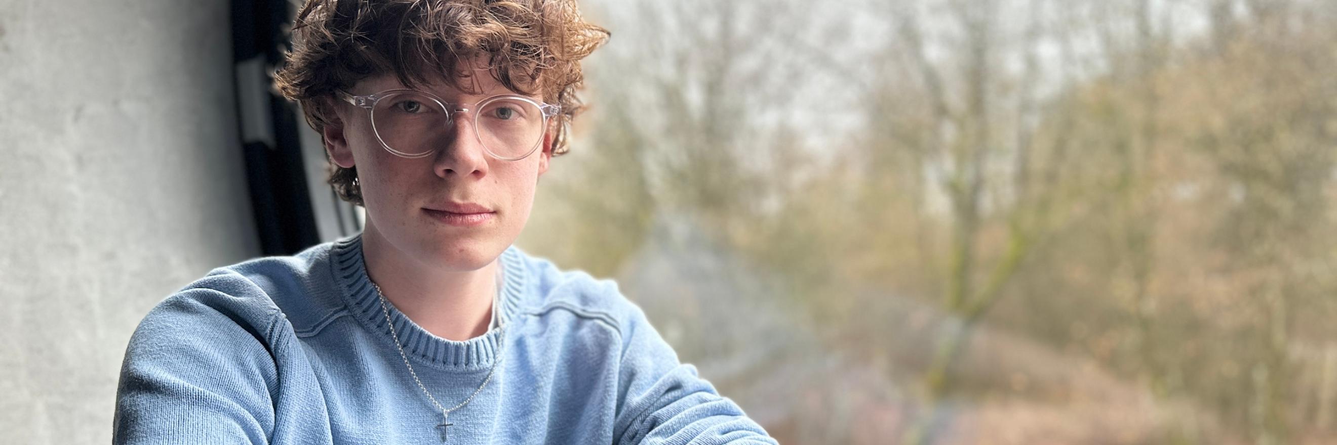 Arnim Lorentz sitzend