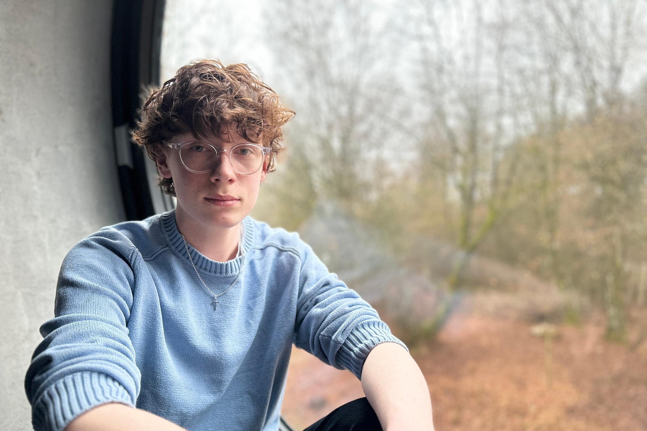 Arnim Lorentz sitzend