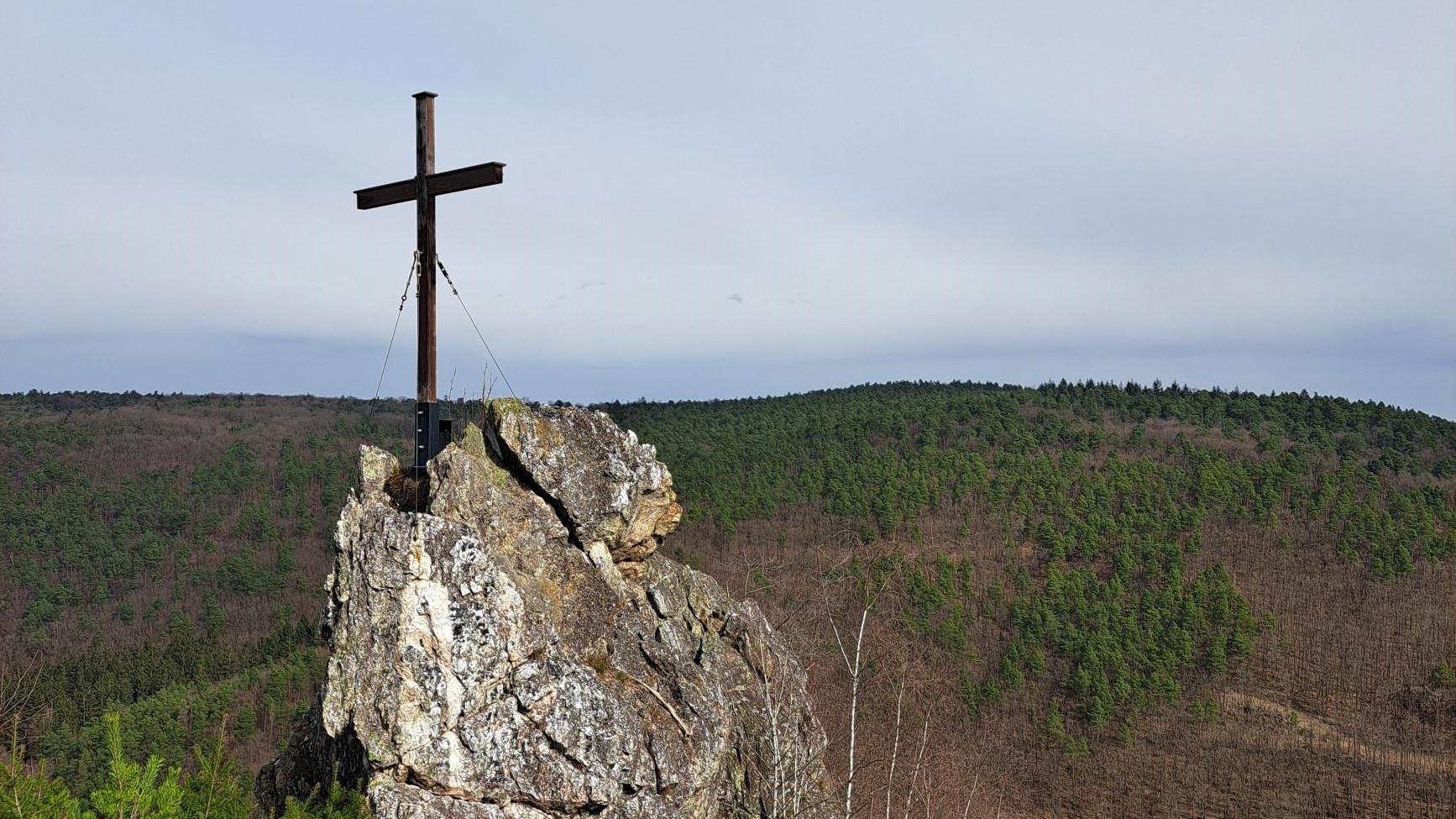 Auch ein Gipfelkreuz lag auf der Strecke des Angebots 'Wandern Plus'.