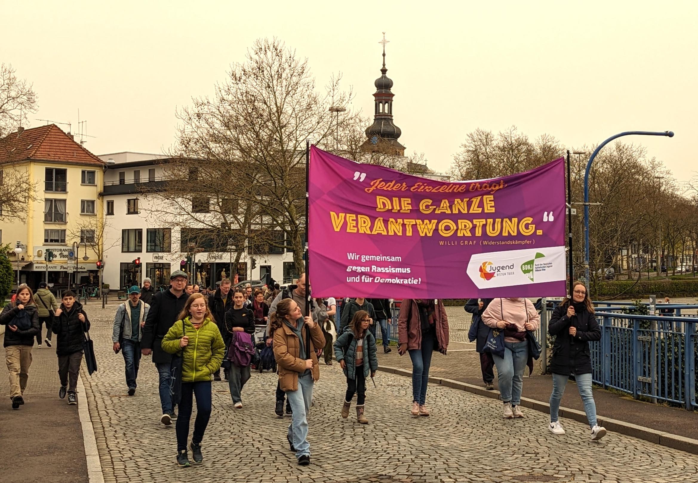 Erinnerungsgang durch Saarbrücken.