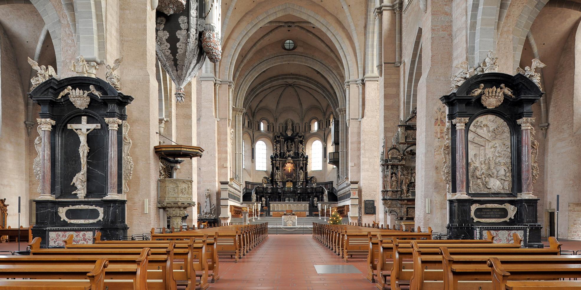 Der Trierer Dom heute - Innenansicht nach Osten