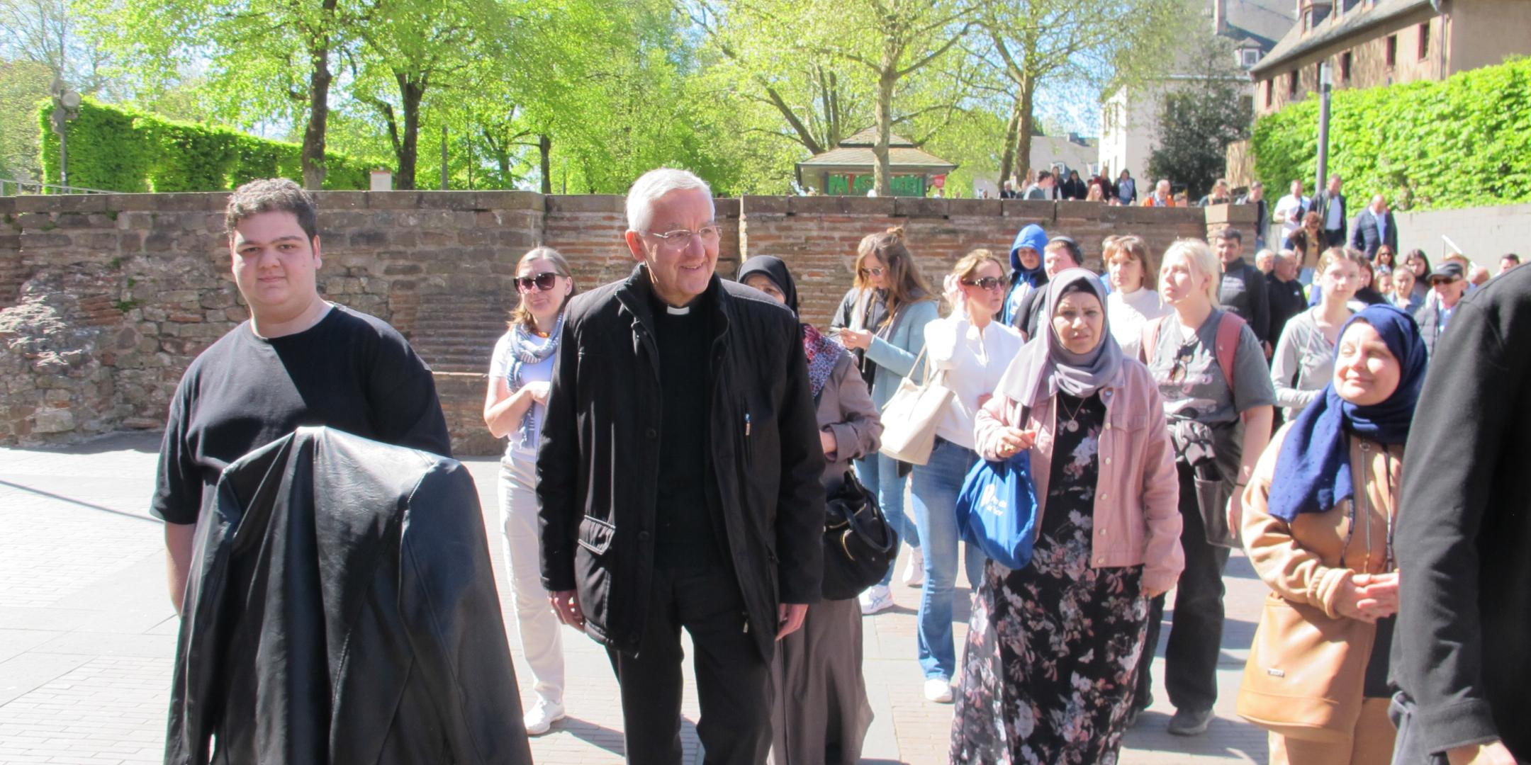 Auch als Pilger dabei war der emeritierte Weihbischof Franz Josef Gebert