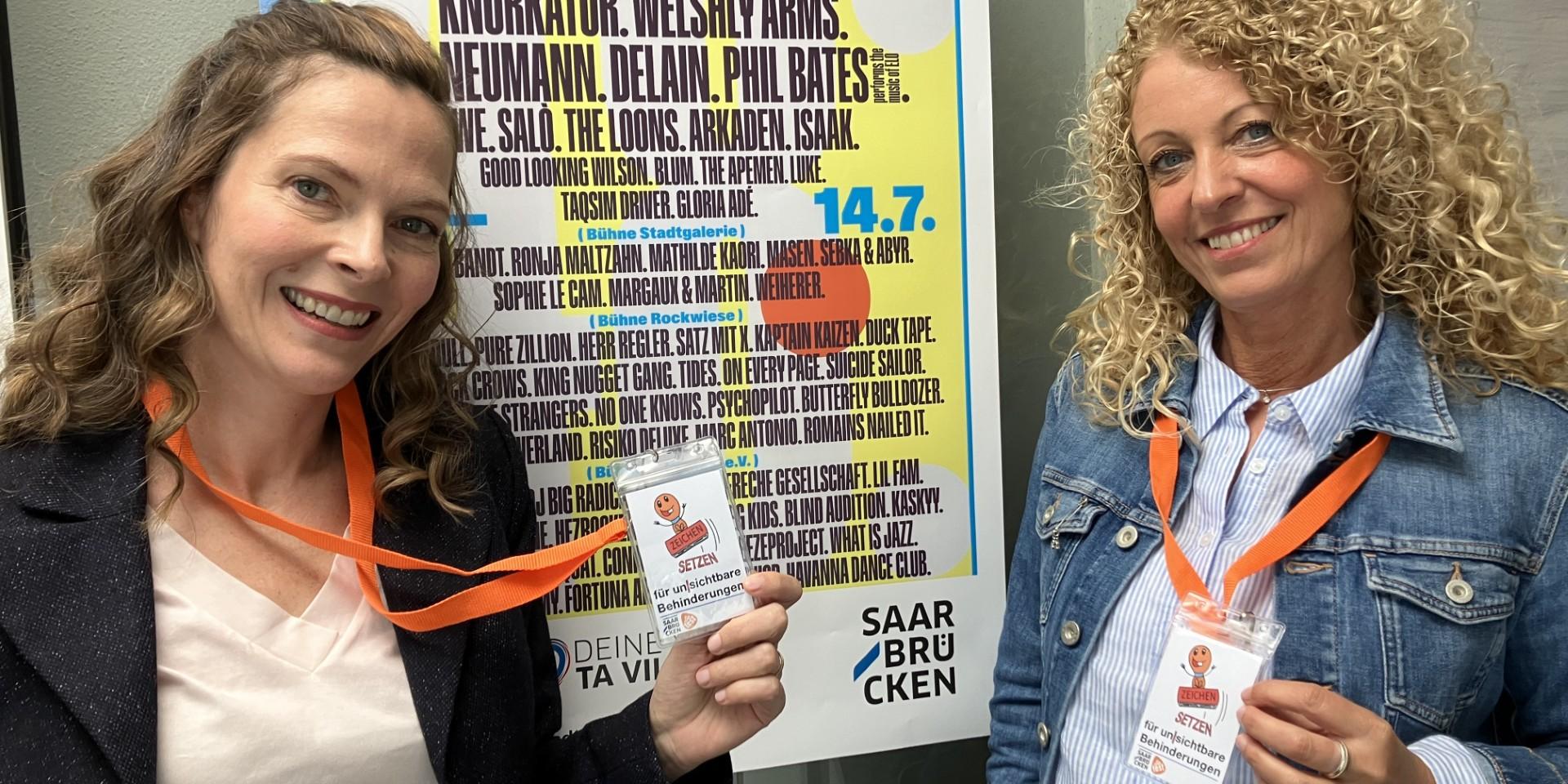 Die Initiatorinnen des Projektes „Zeichen setzen“, Katrin Bühring und Maike Freiberg (von links).