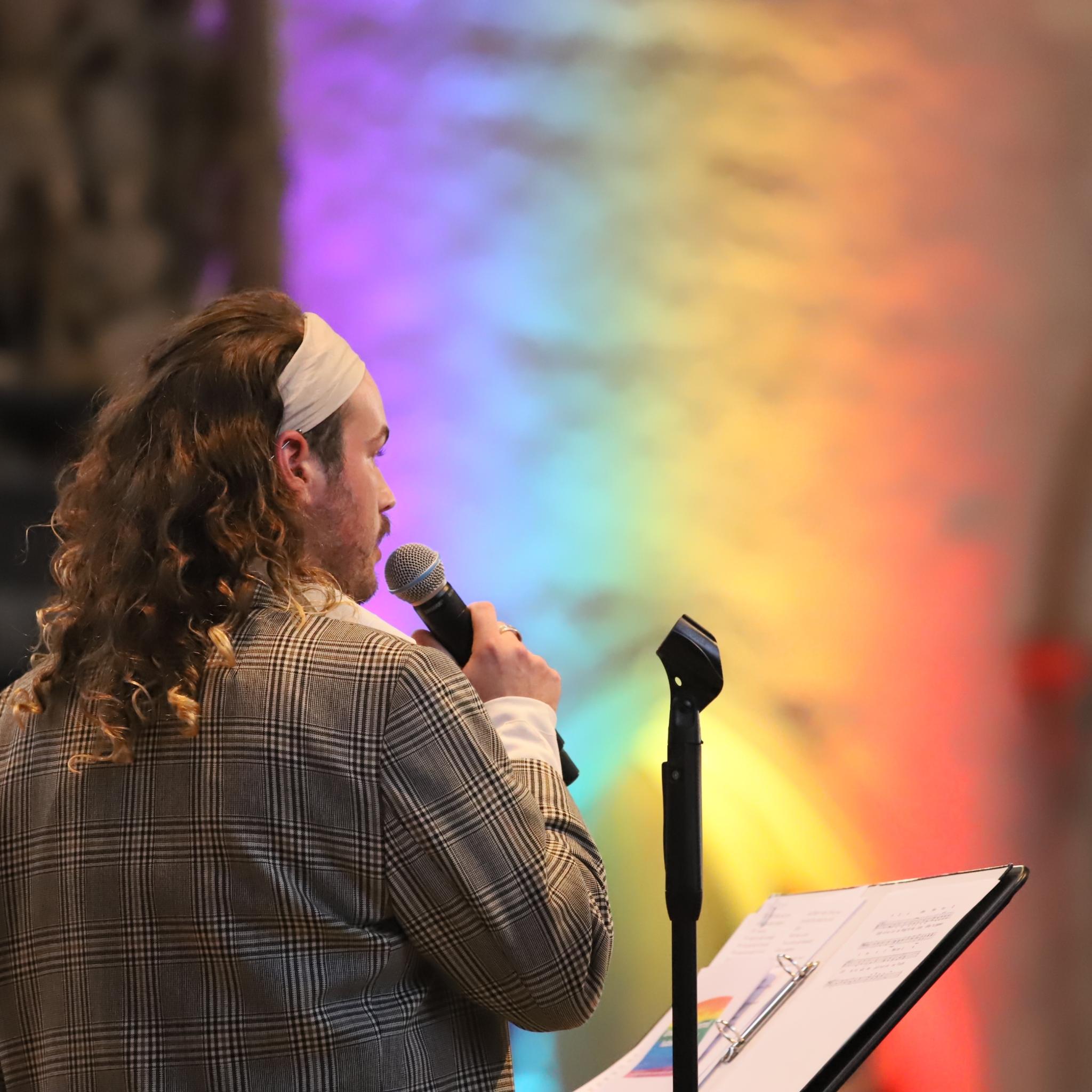 Ökumenischer Gottesdienst mit Bischof Dr. Stephan Ackermann, mitgestaltet vom Arbeitskreis 'Queer im Bistum Trier