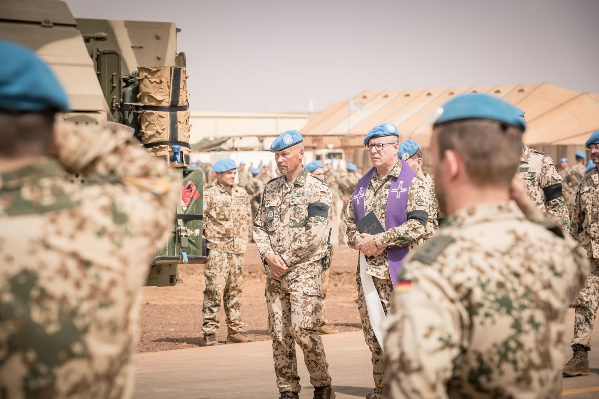 Ehrenzug (Foto: Bundeswehr/Stabsfeldwebel F. Bärwald)
