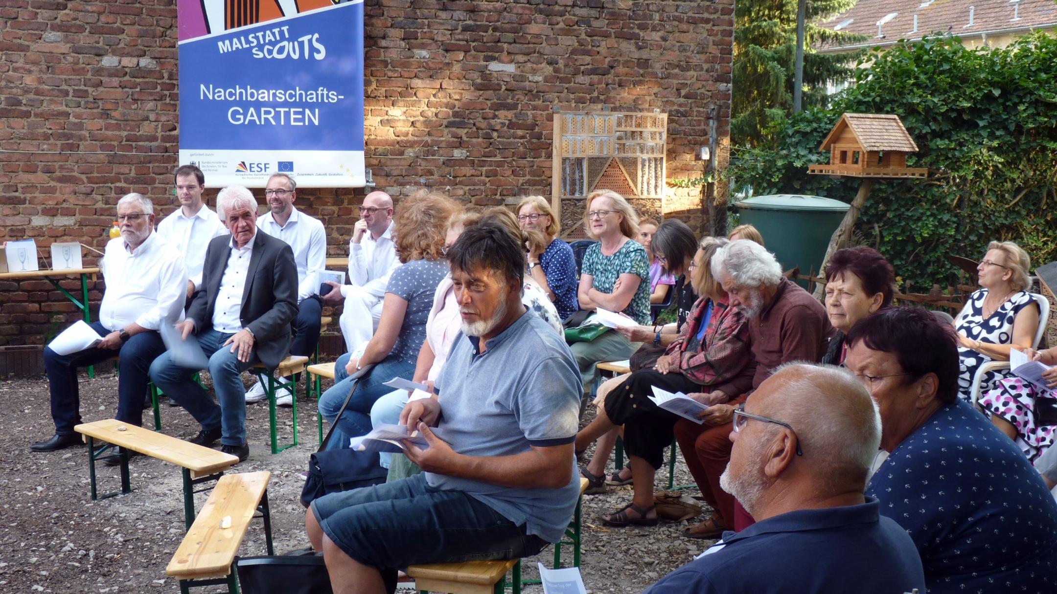 Im Nachbarschaftsgarten der Diakonie in Malstatt feierten Christen verschiedener Konfessionen am Tag der Schöpfung einen Gottesdienst. Foto: Oliver Hilt/BIP Saar