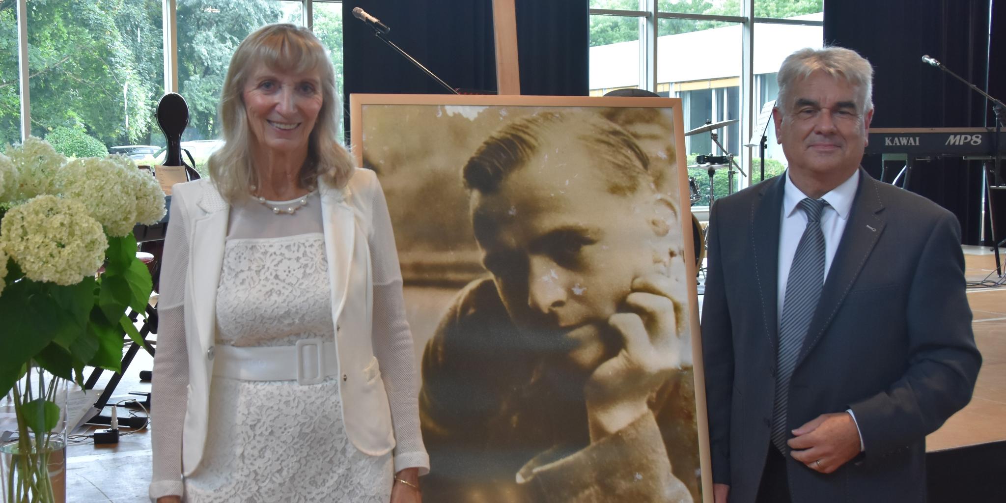 Dr. Helene Neis und Albrecht Adam, Leiter der Abteilung Schule und Hochschule des Bischöflichen Generalvikariats Foto: Ute Kirch/Bistum Trier