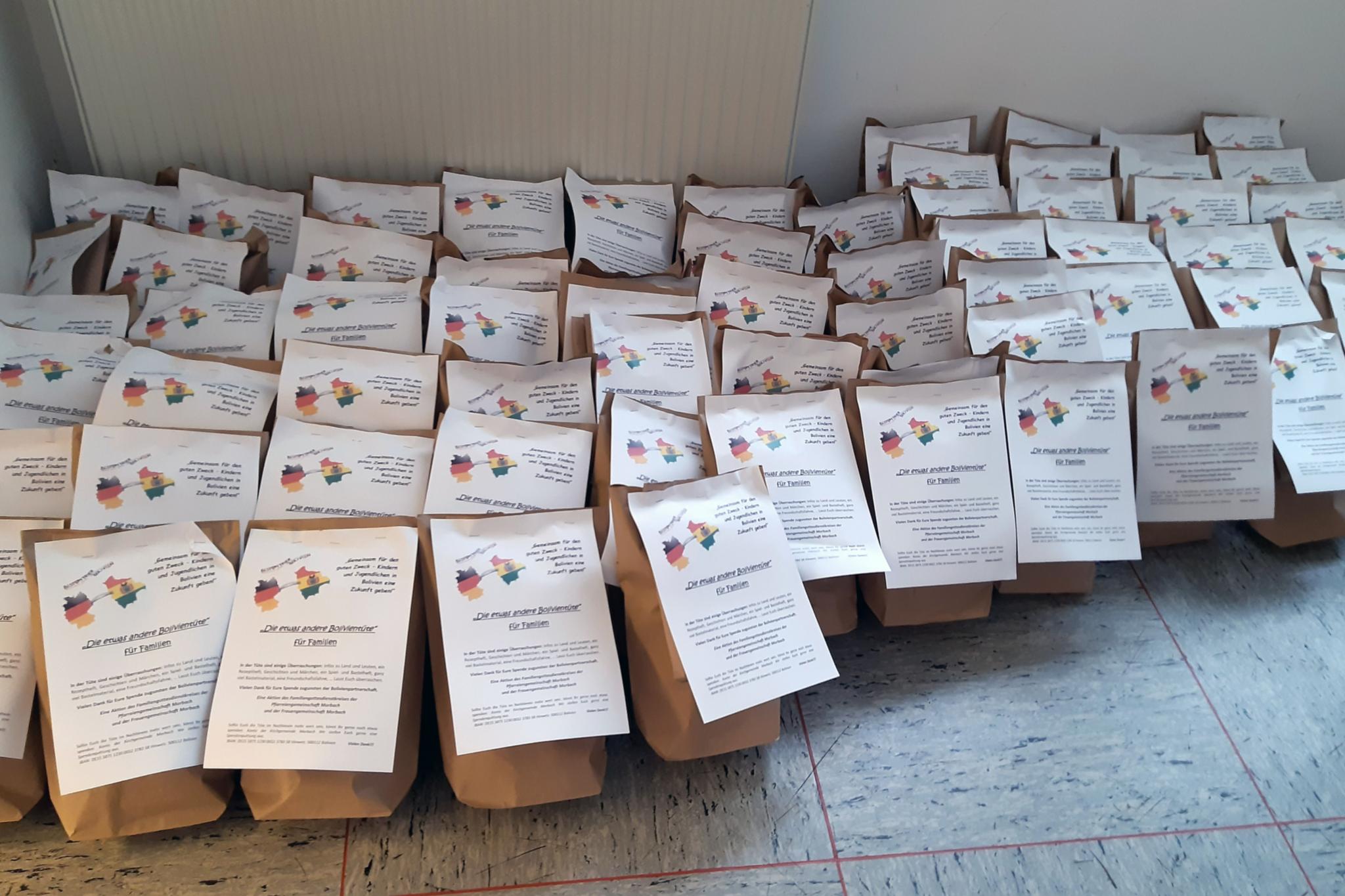 Viele Tüten wurden gepackt (Foto: privat)