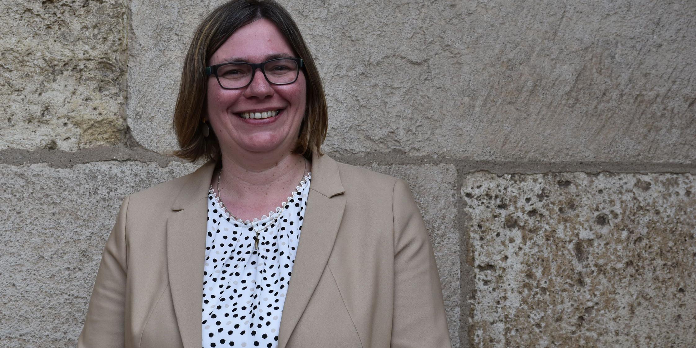 Evelyn Finkler wird als Gemeindereferentin beauftragt. Foto: Christine Cüppers/Paulinus