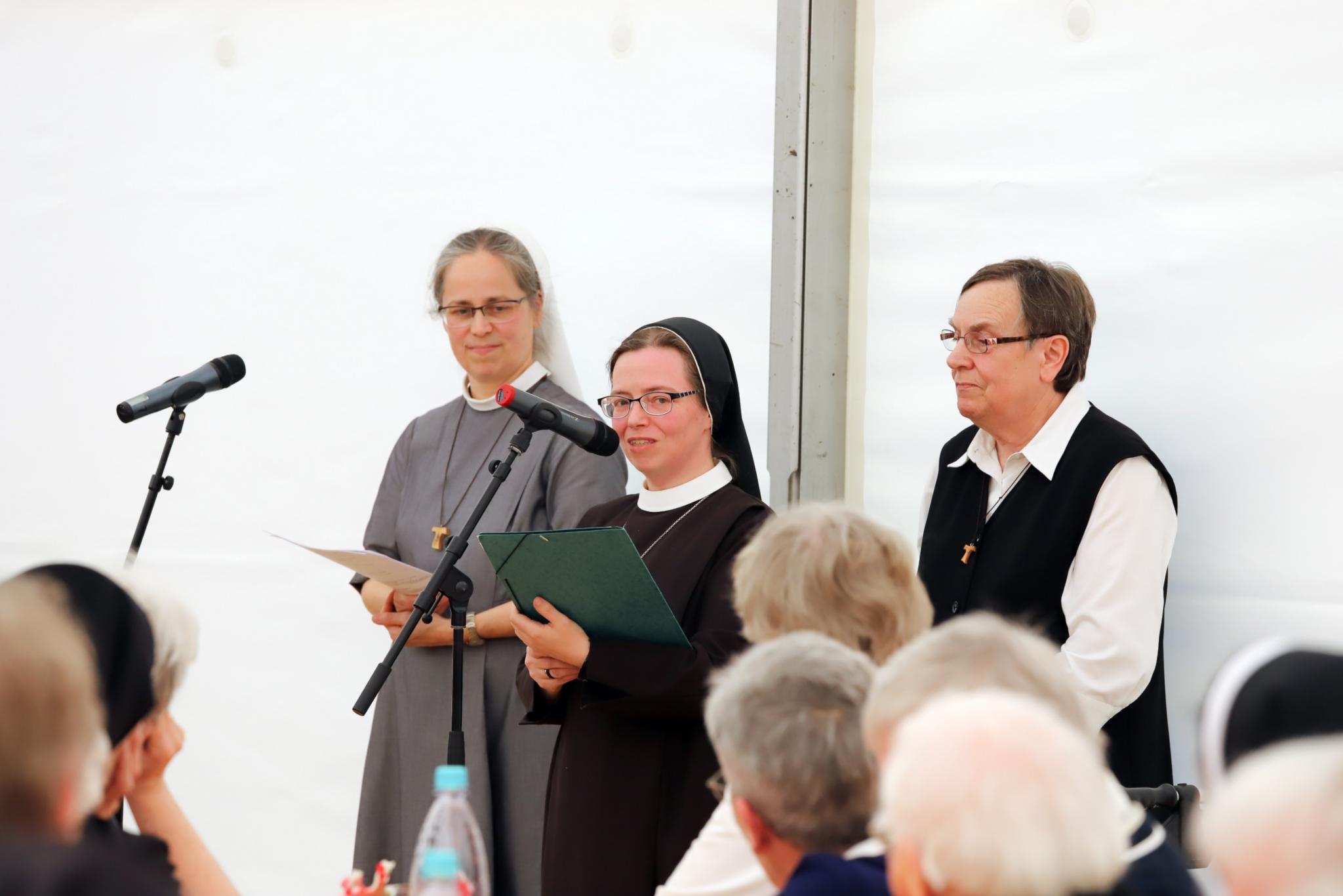 Die Franziskanerinnen beim Begegnungstag.