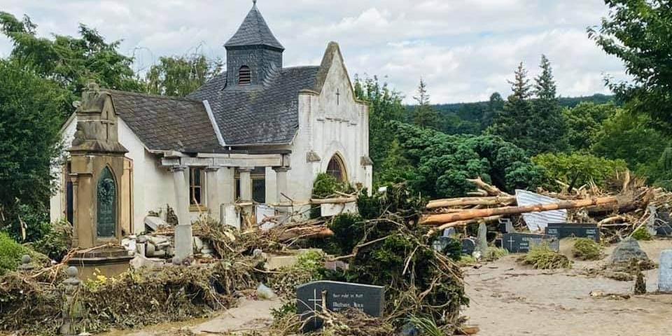 Der Friedhof Ahrtor kurz nach der Flutkatastrophe. Foto: Jörg Meyrer