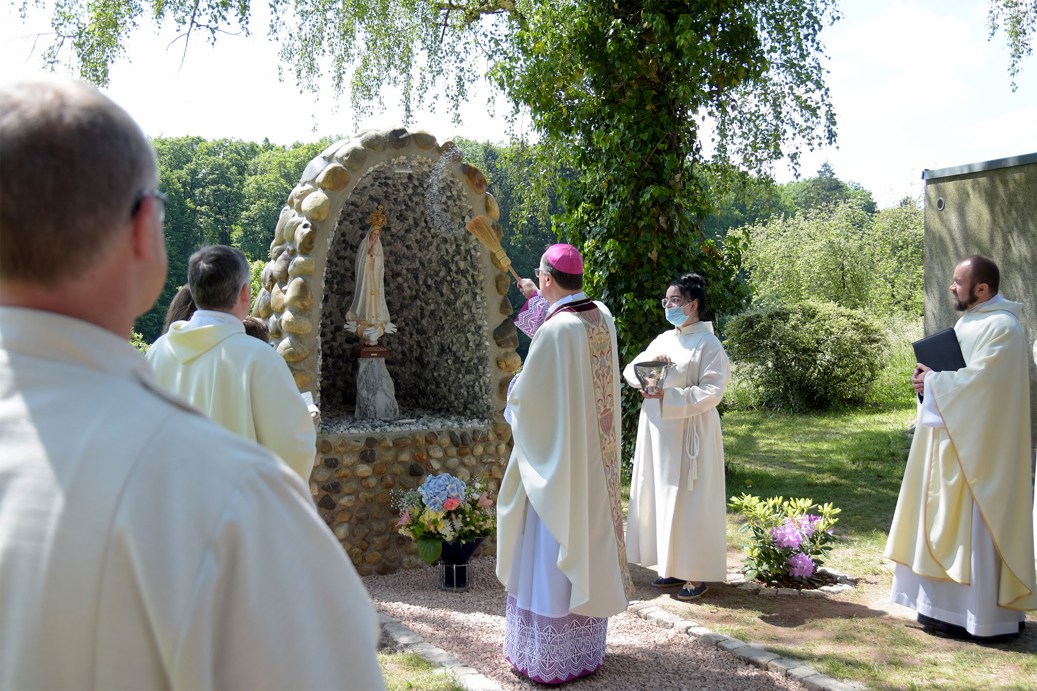 Gottesdienst Polnische Mission Einweihung Grotte dh