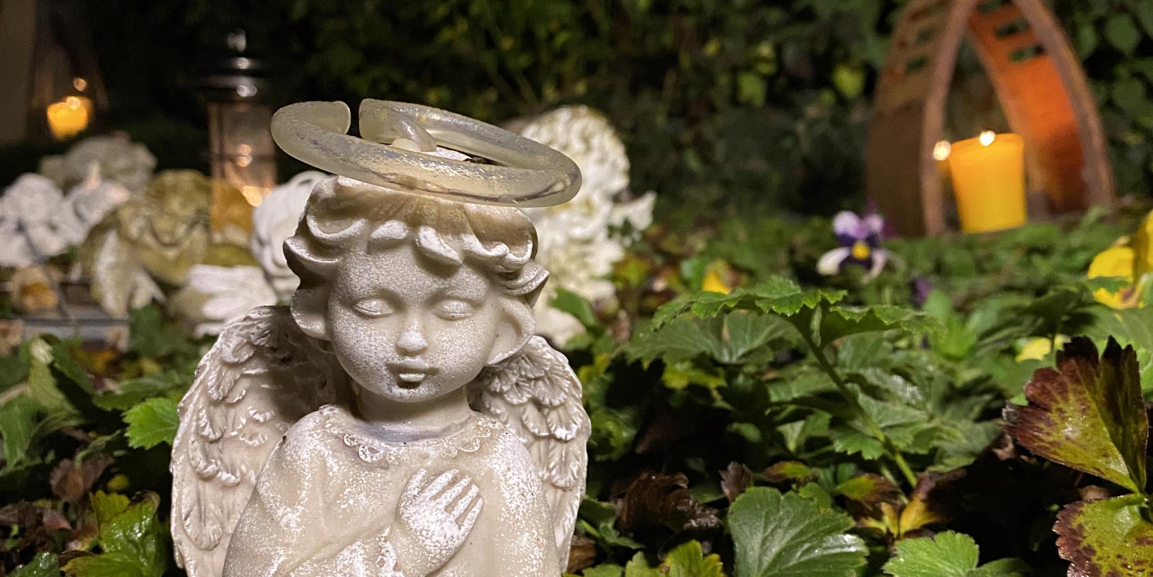 Detailaufnahme der Grabstätte für Sternenkinder (Fotos: Isabel Athmer/Bistum Trier)