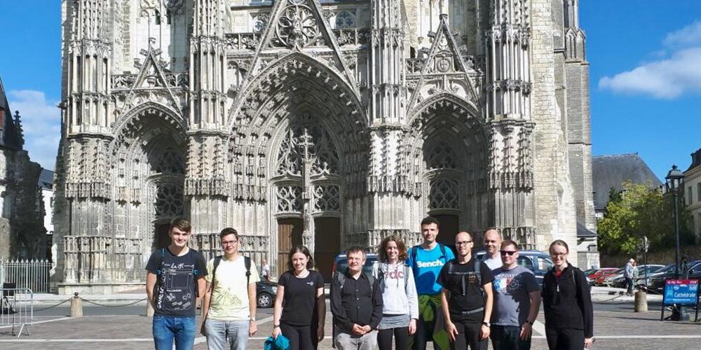 Zu Fuß legte die Gruppe rund 80 Kilometer zurück.