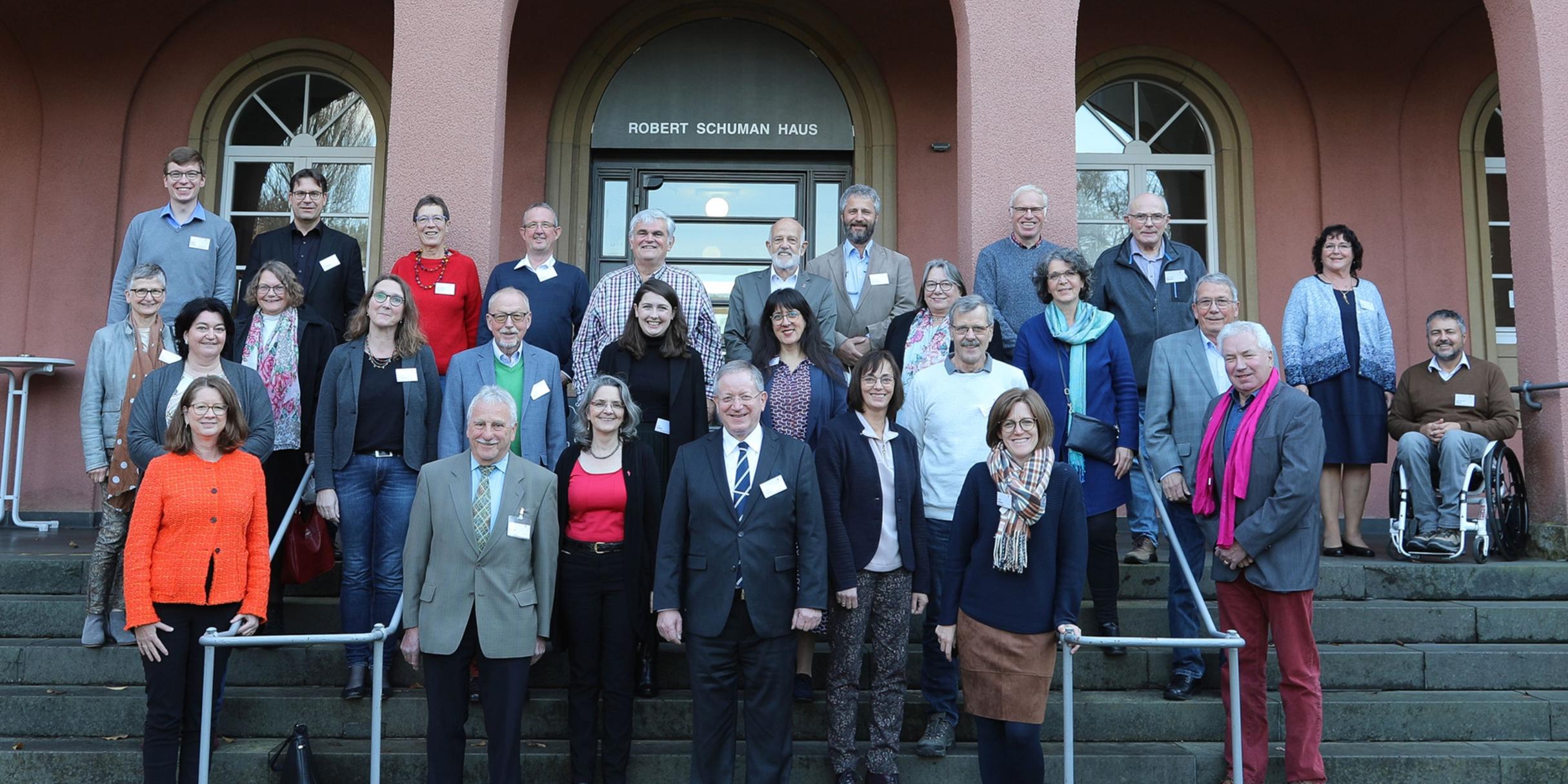 Gruppenfoto des Katholikenrates (Foto: Helmut Thewalt/Bistum Trier)