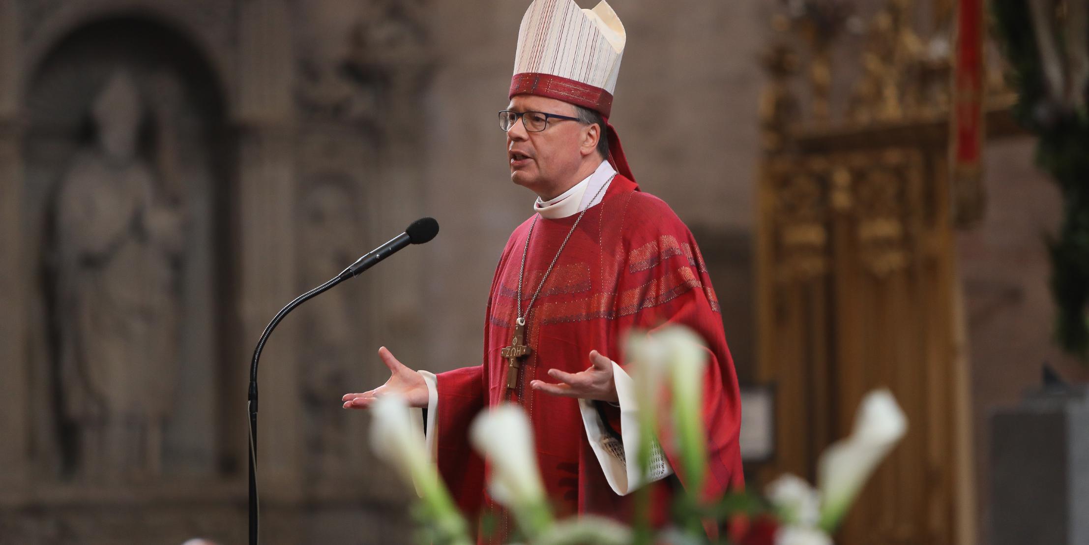 Bischof Ackermann bei der Eröffnung der Heilig-Rock-Tage im Trierer Dom