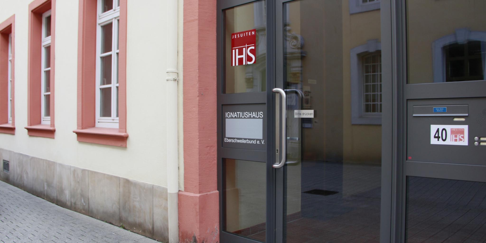 Die Pforte des Ignatiushauses in der Dietrichstraße wird nur noch bis Ende des Jahres geöffnet sein.