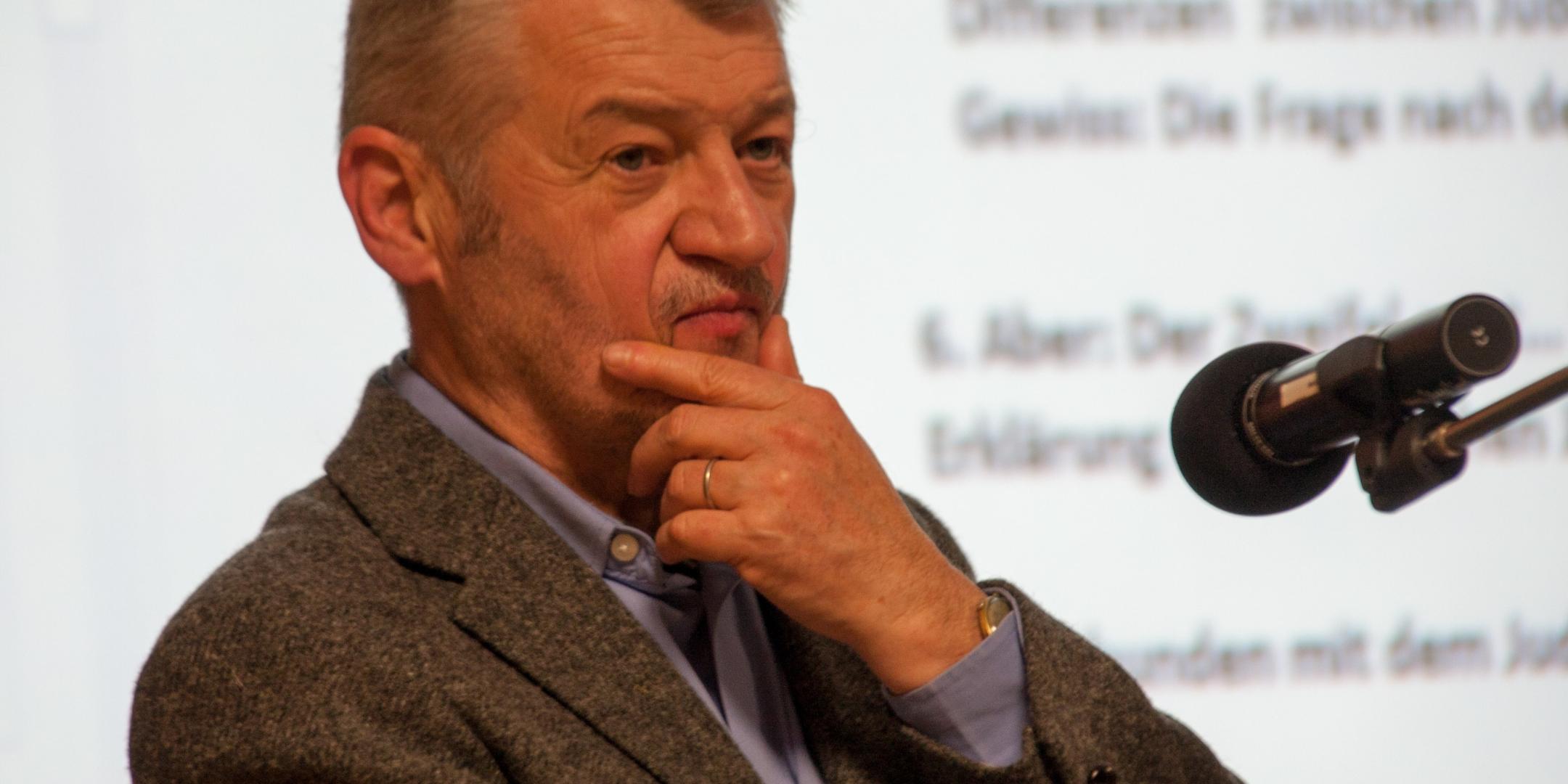 Referent Dr. Paul Petzel
