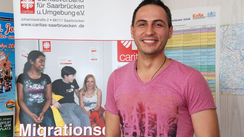 Der 28-jährige syrische Kurde Khalil Raslilo leistet seinen Bundesfreiwilligendienst bei der Saarbrücker Caritas