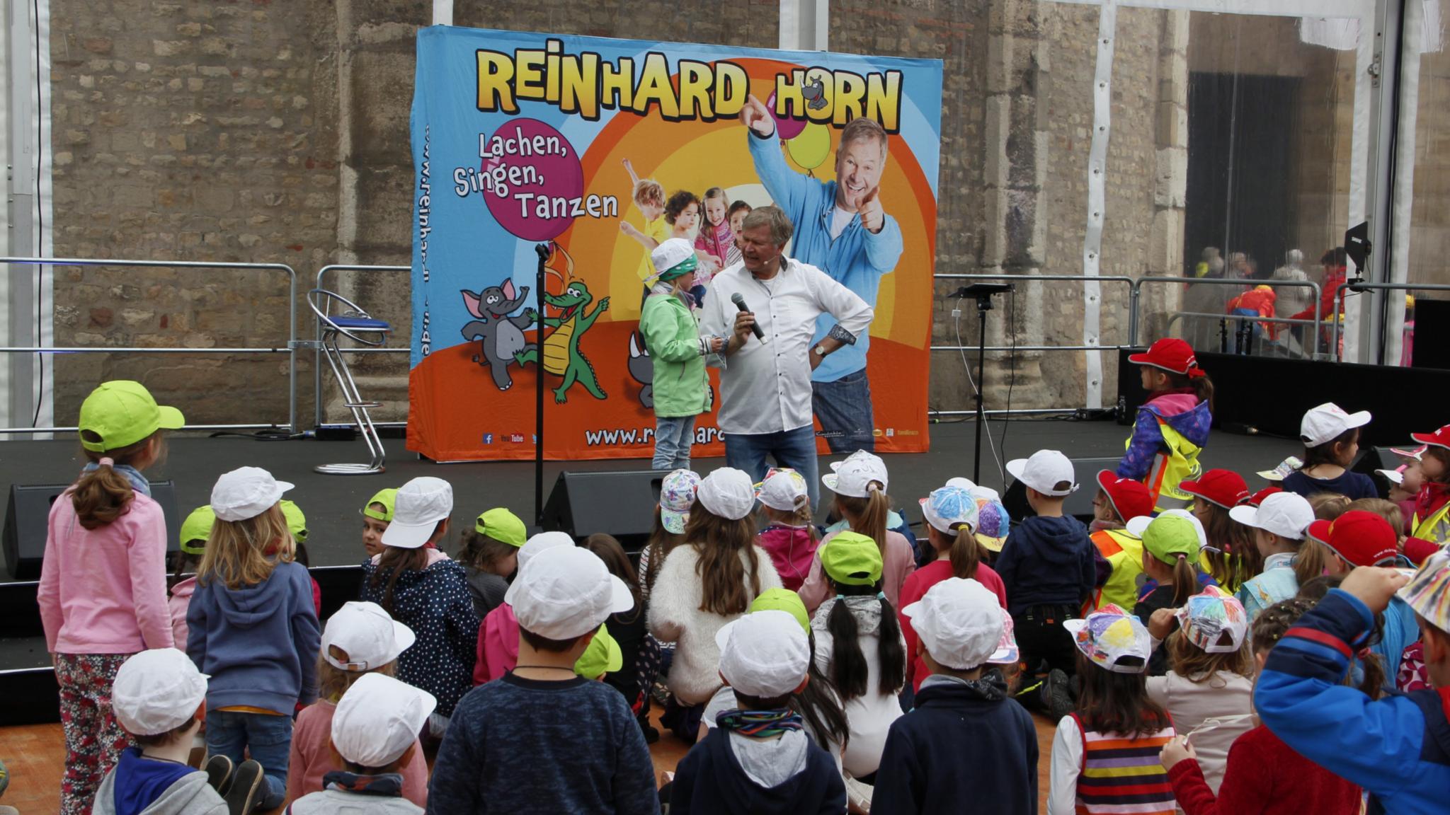 Das Konzert 2019 mit Reinhard Horn war für die Kinder beim Kita-Tag wieder einer der Höhepunkte. In diesem Jahr findet das Konzert im Internet statt