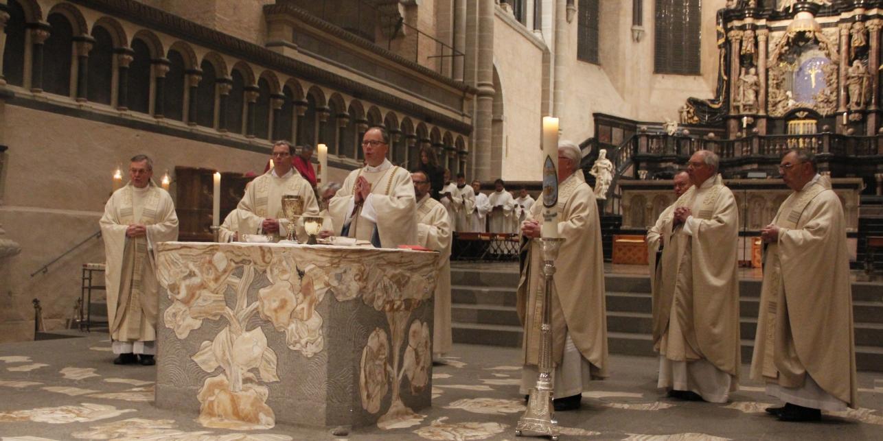 Bischof Ackermann zelebrierte den Gottesdienst beim Patronatsfest den Bistums.