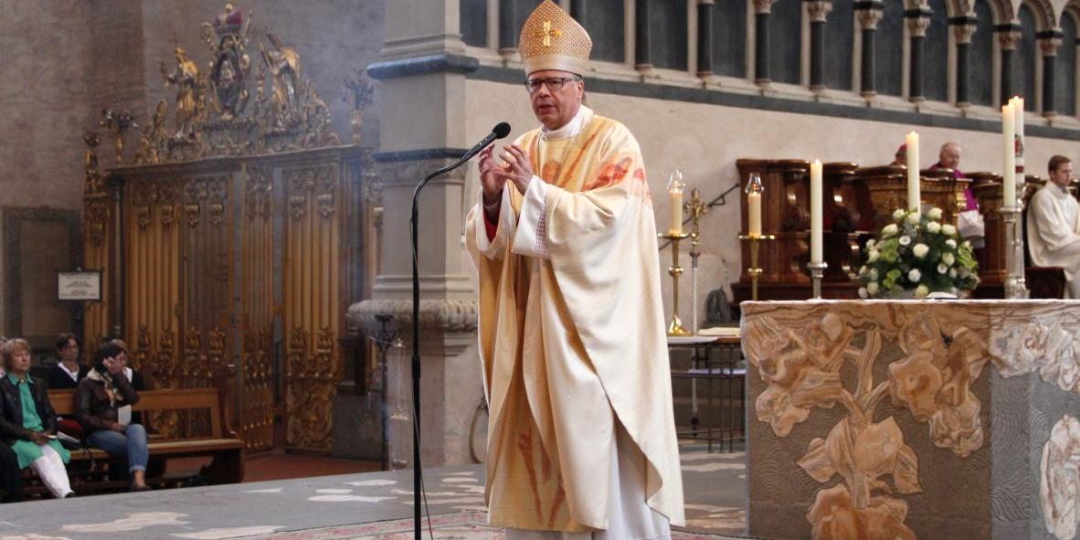 Bischof Ackermann an Ostern 2019 im Trierer Dom
