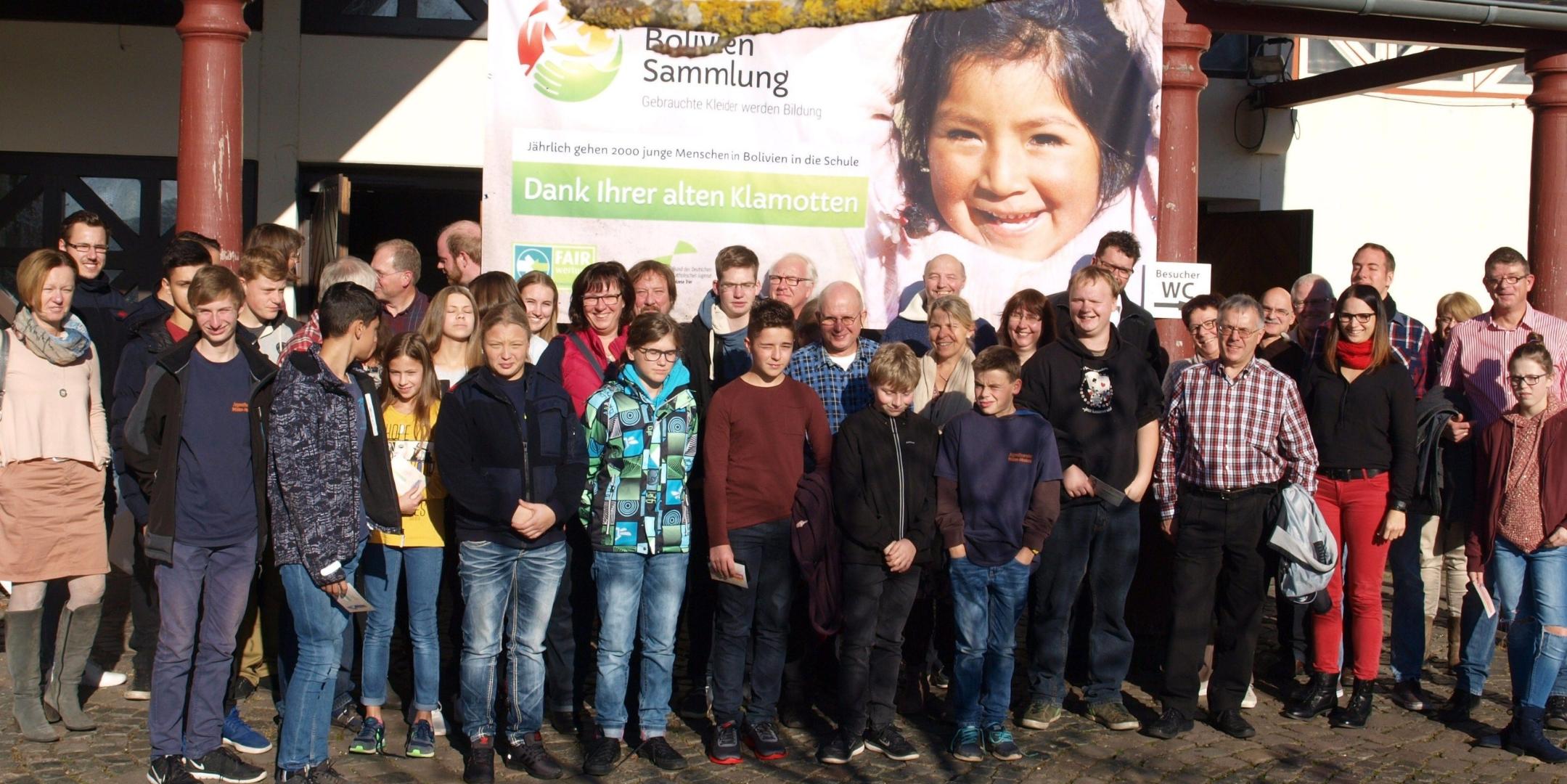 Am „Dankeschöntag“: Einige der Jugendlichen und jung gebliebenen Erwachsenen, die sich derzeit aus den Dekanaten Cochem, Wittlich und Bernkastel für die Boliviensammlung engagieren.