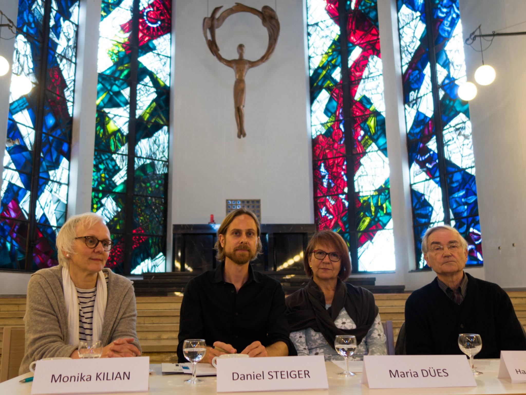 Monika Kilian, Daniel Steiger, Maria Dües und P. Hans-Ulrich Willms sscc (v.l.n.r)