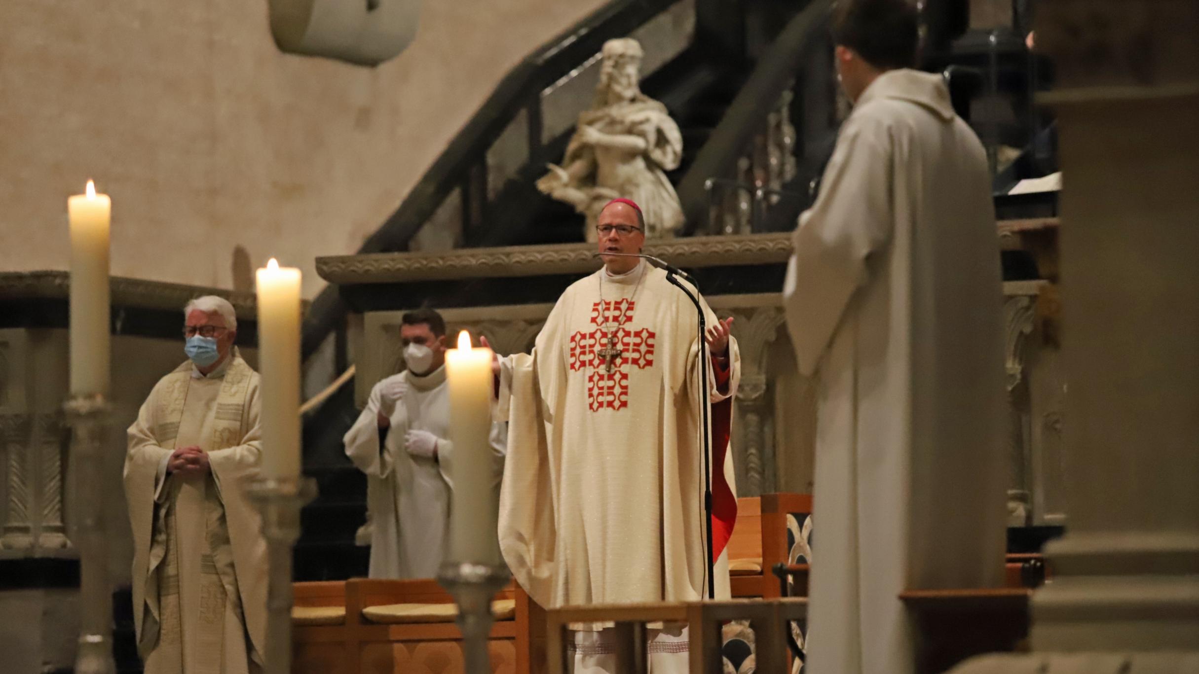 Bischof Dr. Stephan Ackermann zelebrierte den Gottesdienst im Dom.