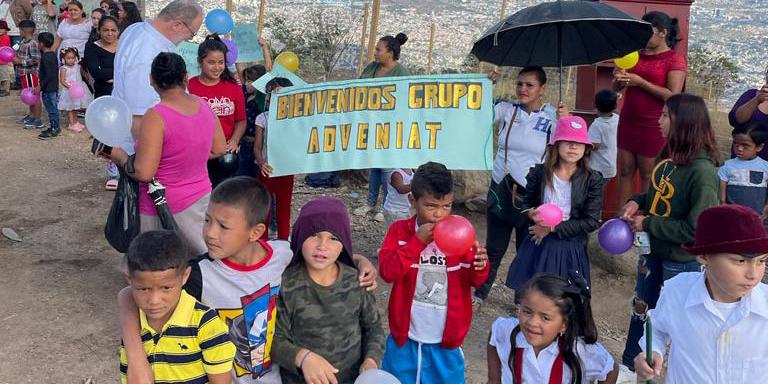 Schulprojekte und medizinische Versorgung in den Armenvierteln von Tegucigalpa (Foto: Jörg Michael Peters)