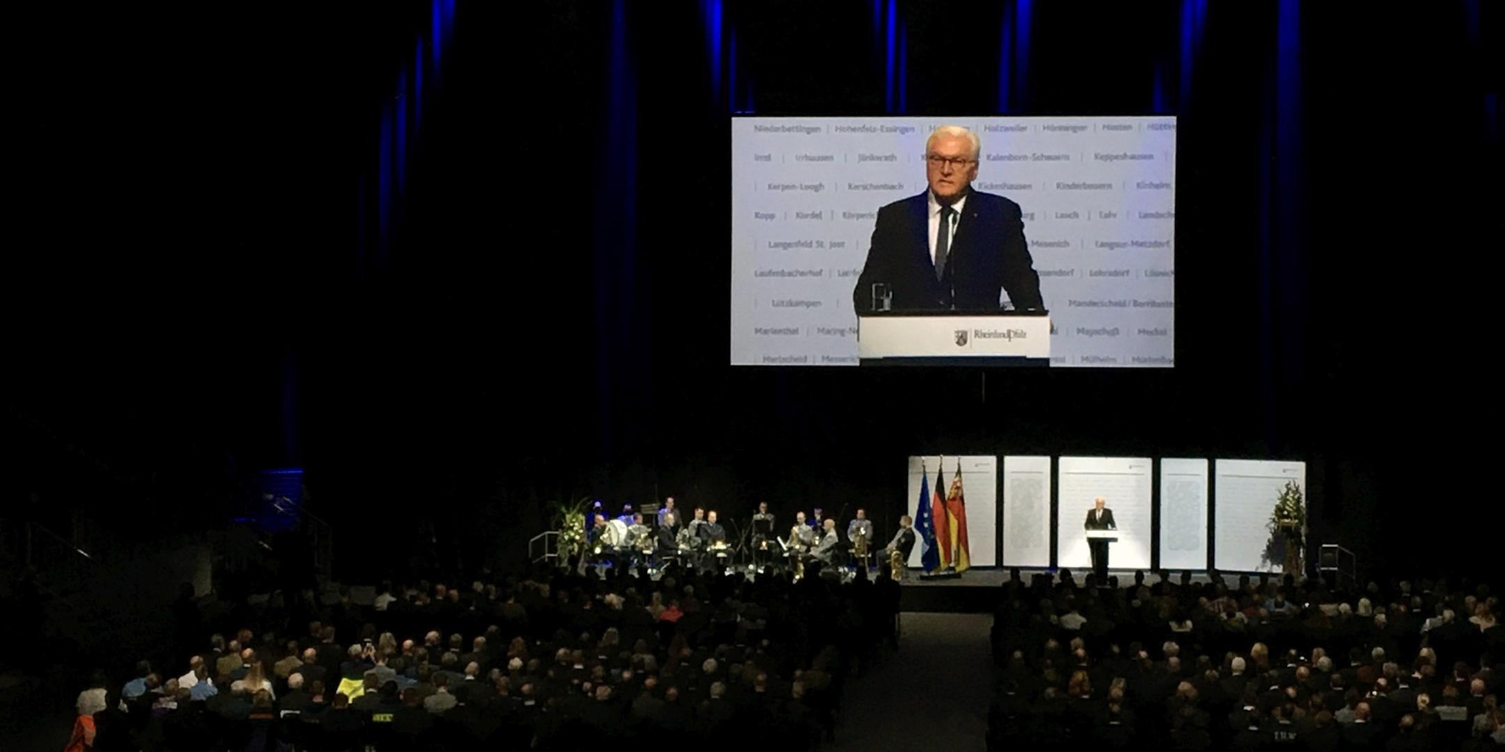 Beim Staatsakt für die Opfer der Flut sicherte Bundespräsident Frank-Walter Steinmeier den Betroffenen Hilfe zu (Foto. Julia Fröder / Bistum Trier)
