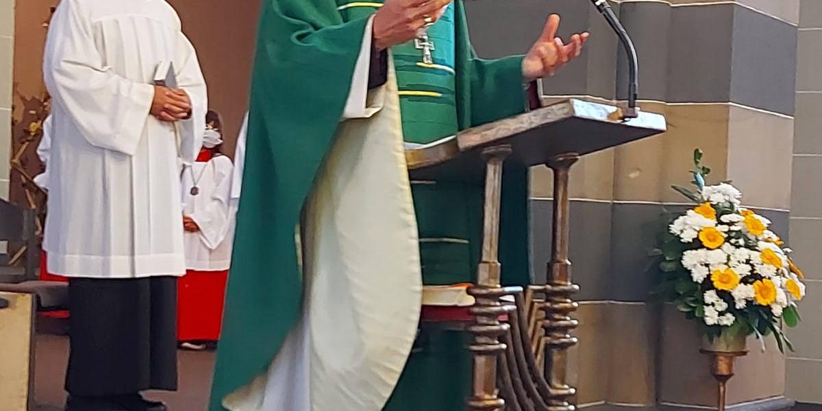 Weihbischof Jörg Michael Peters beim Festgottesdienst. Foto: SkF Mayen