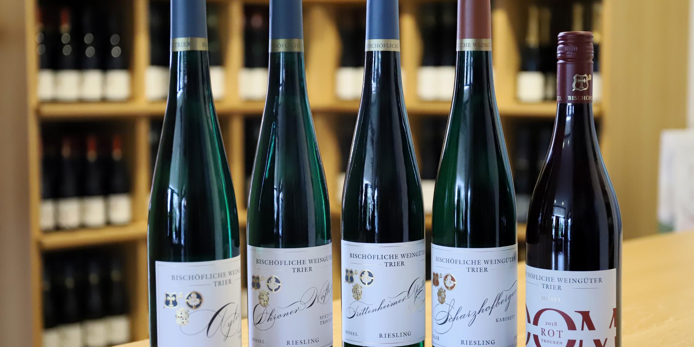 Ab sofort sind die Weine im Vatikan erhältlich (Fotos: Simone Bastreri/Bistum Trier)