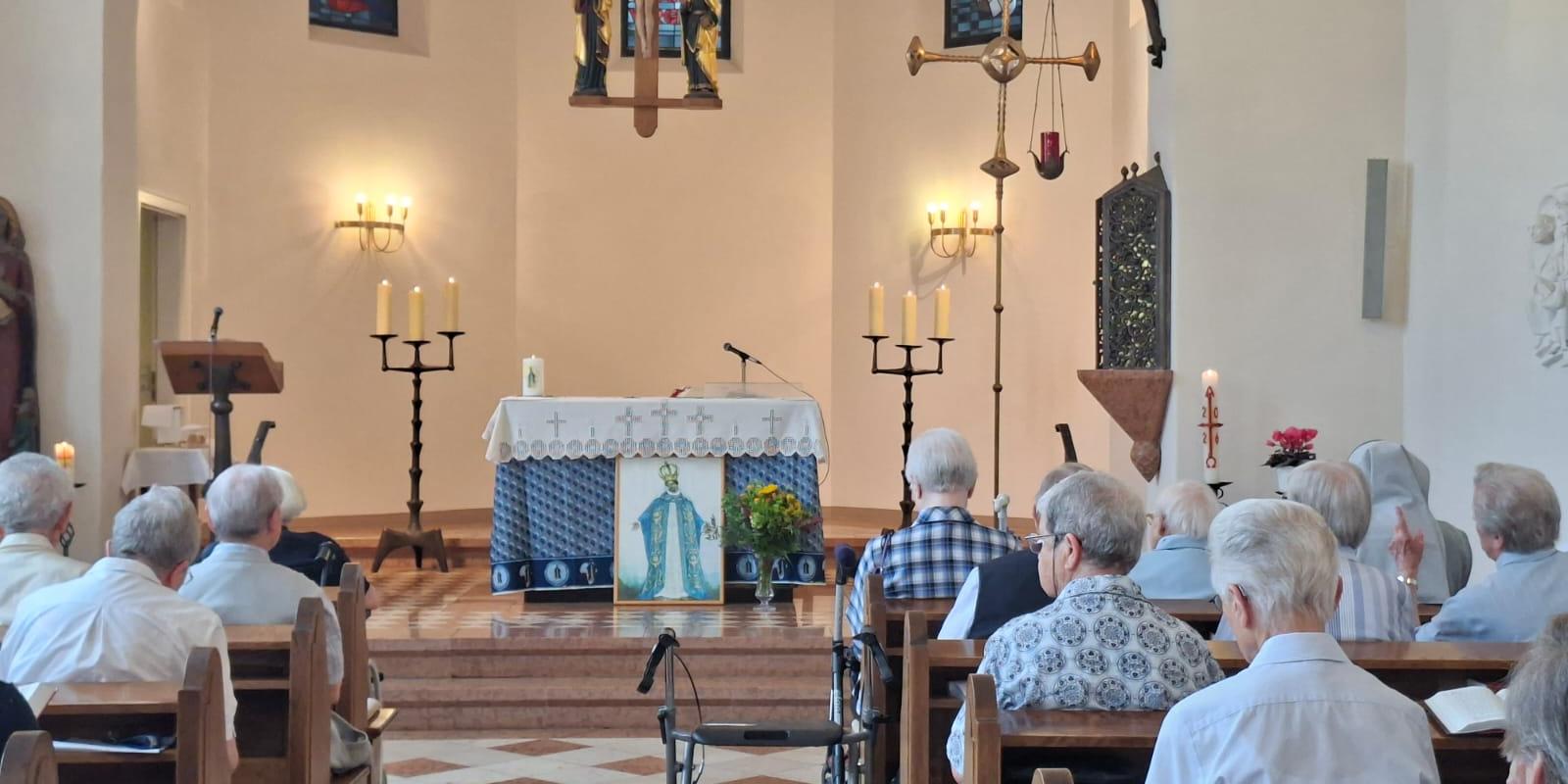 Eucharistiefeier (c) Frau Tanja Jung-Klein Eucharistiefeier